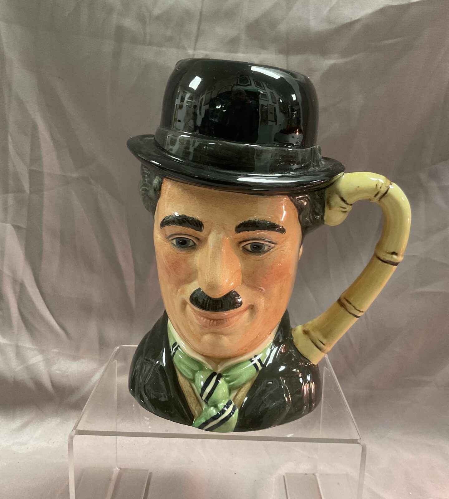 Royal Doulton Ltd edition D6949 Charlie Chaplin