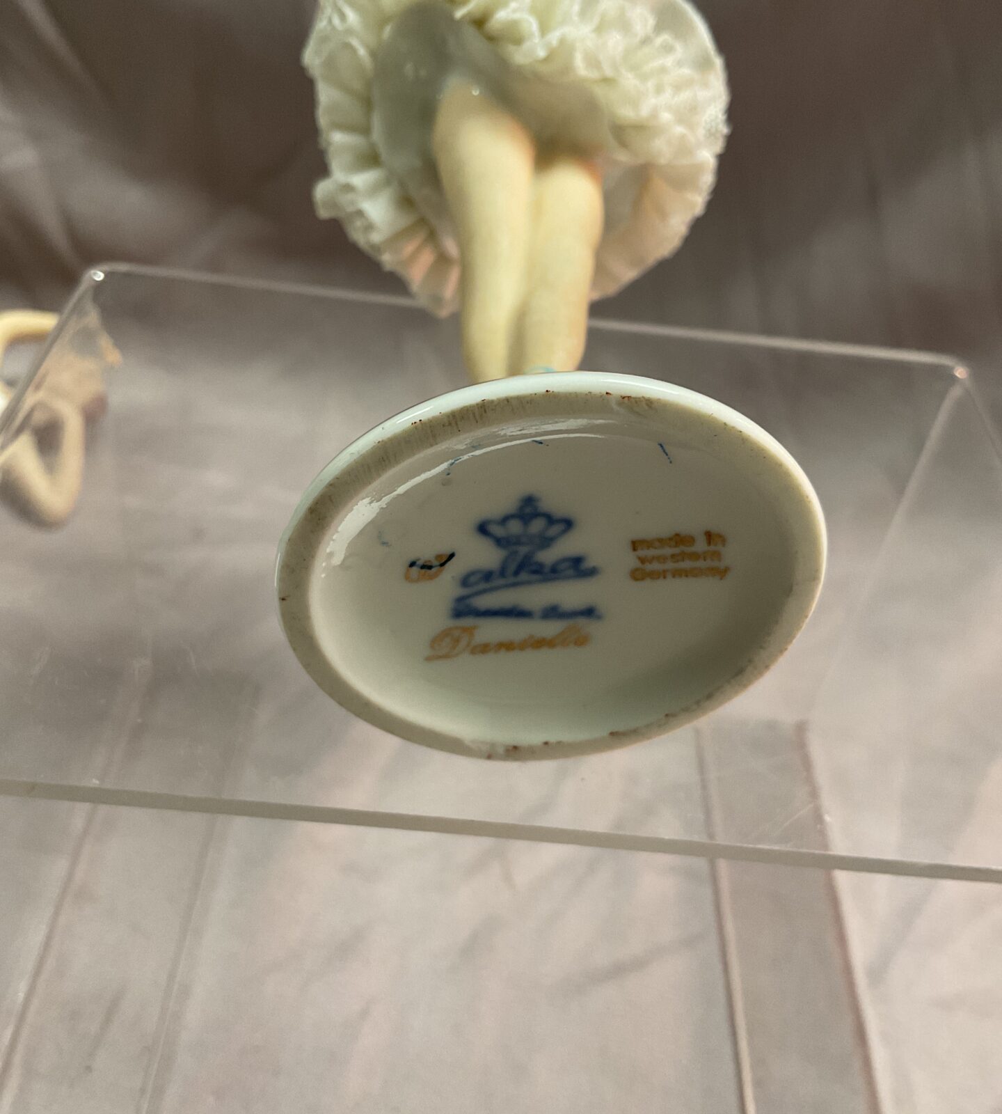 Two Dresden porcelain ballerina Figures - Image 2