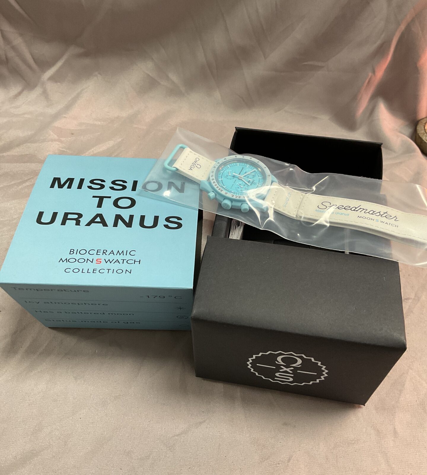 Omega Swatch style Mission to Uranus bioceramic moonswatch wristwatch - Image 2
