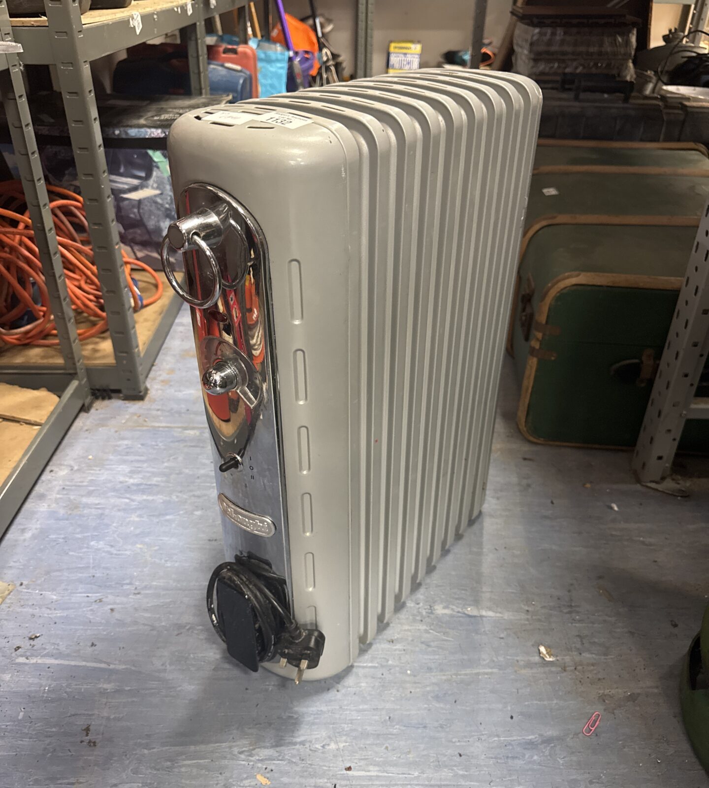 Delonghi oil filled radiator - missing wheels