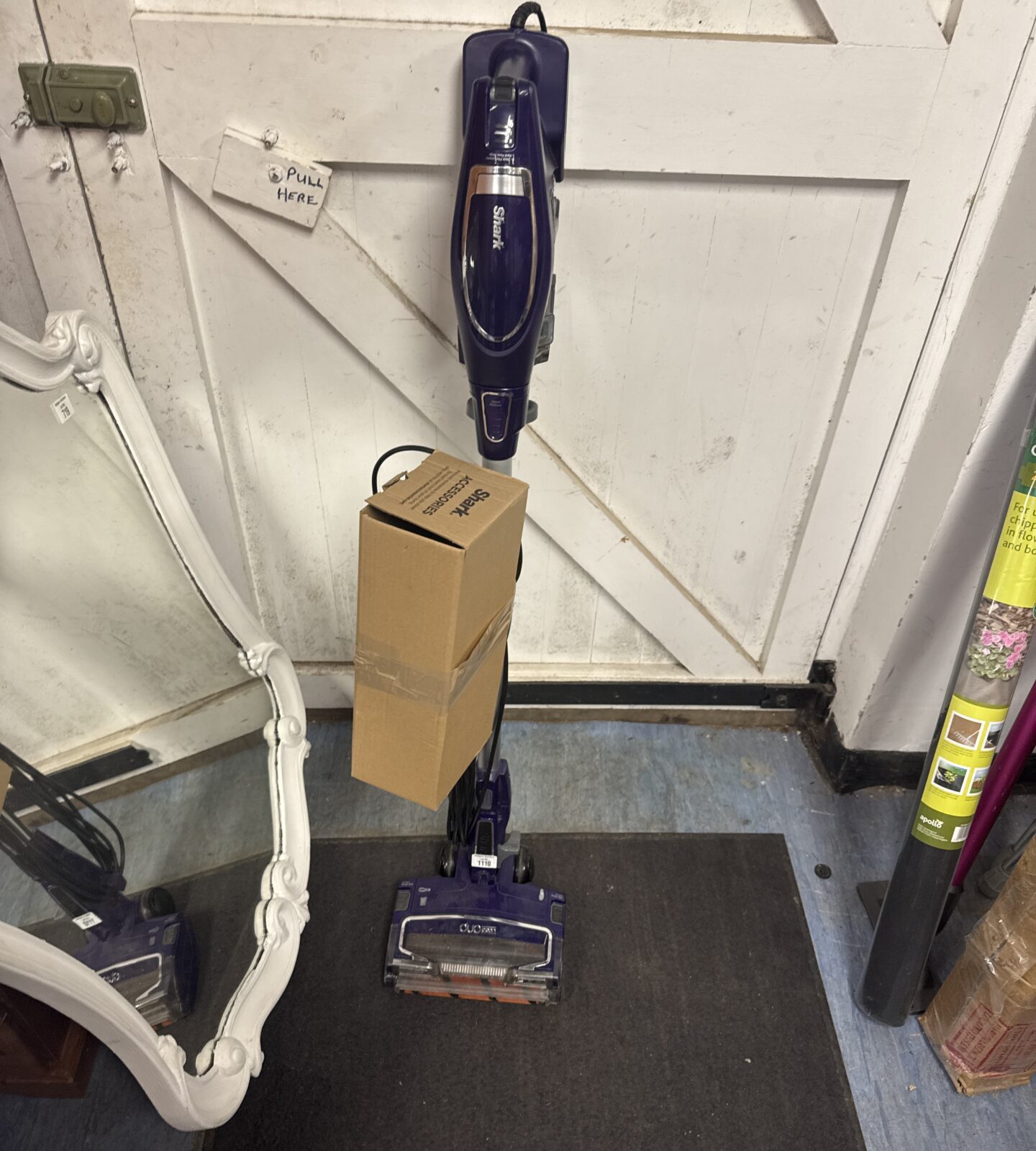 Shark duoclean corded hoover with attachments - working