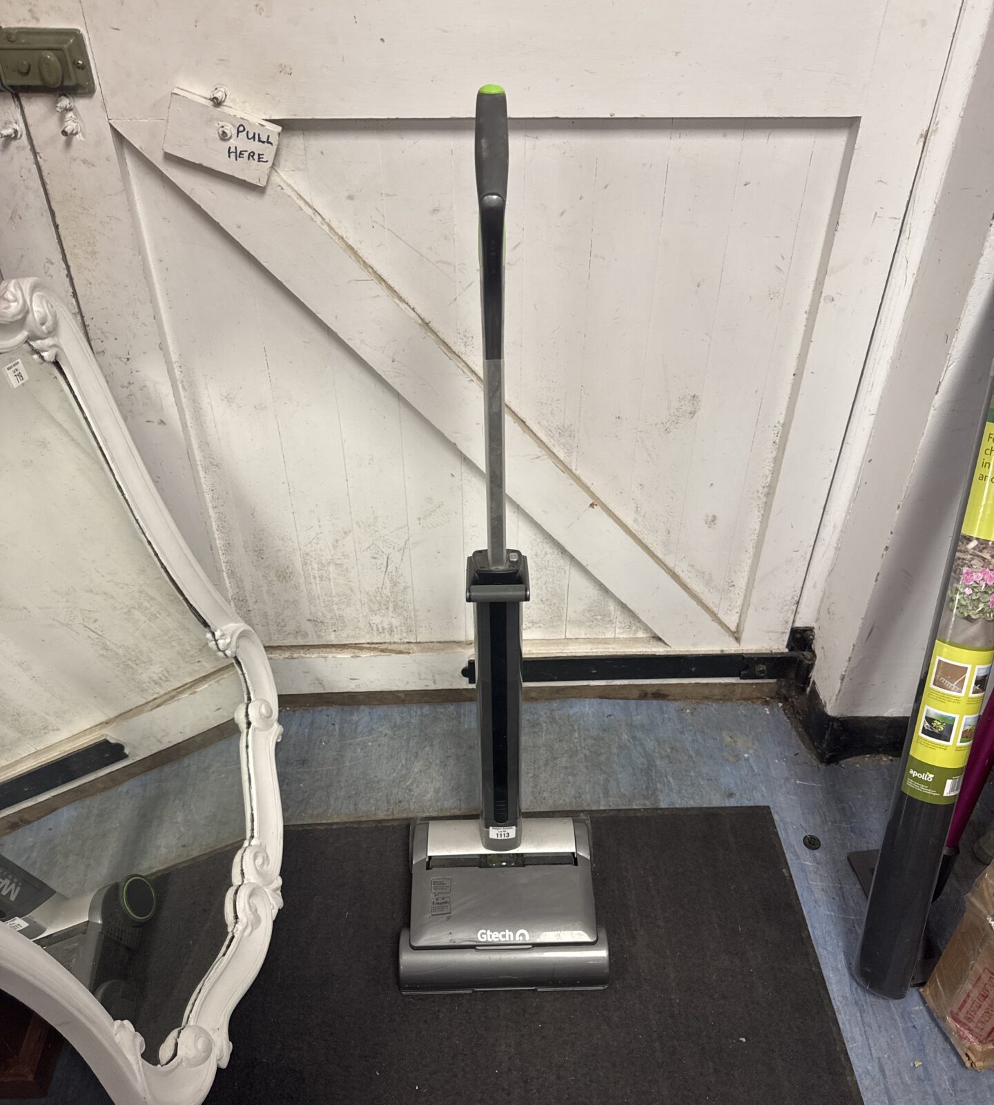 Gtech air ram cordless hoover - working but no charger