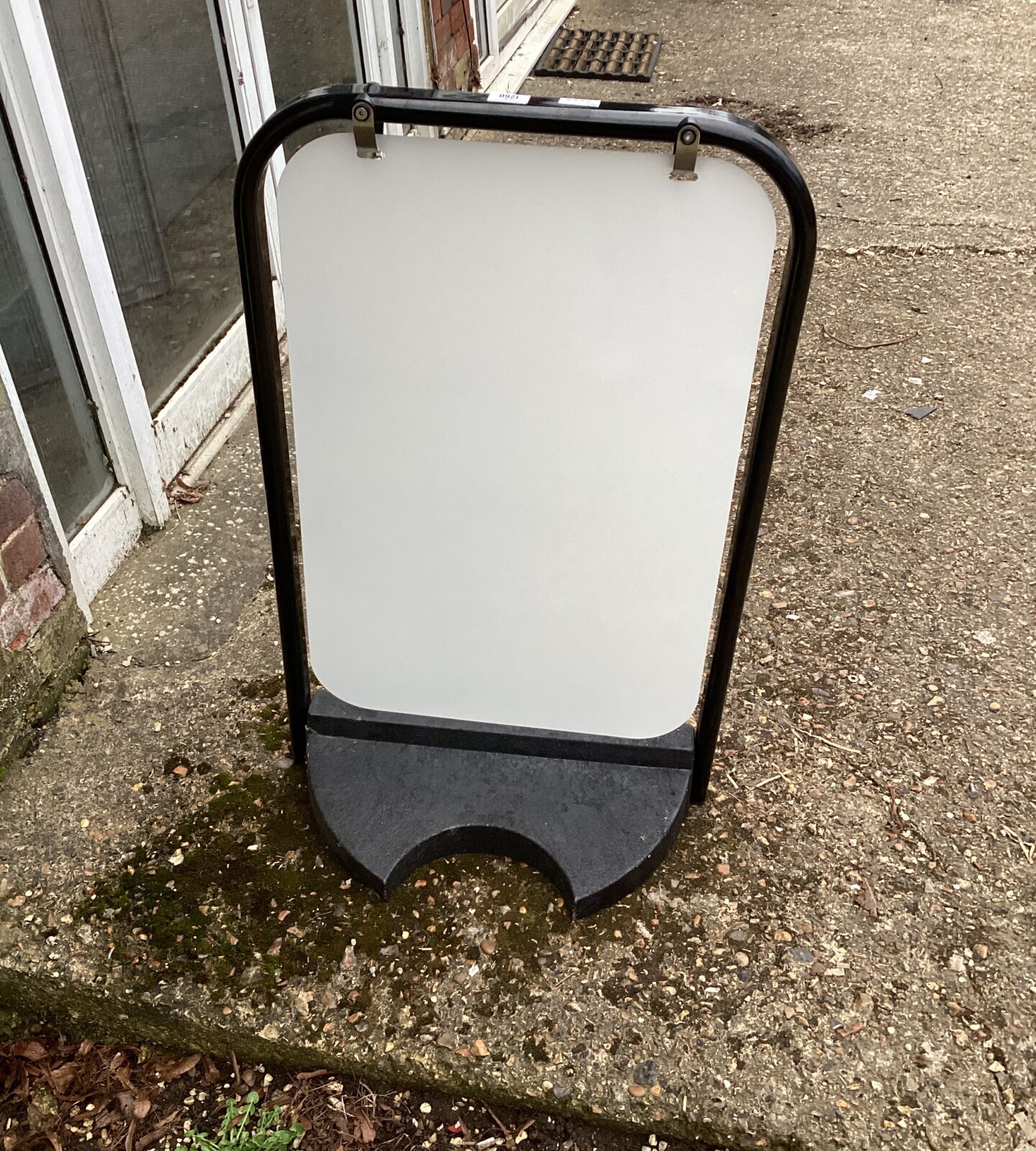 Shop swing board