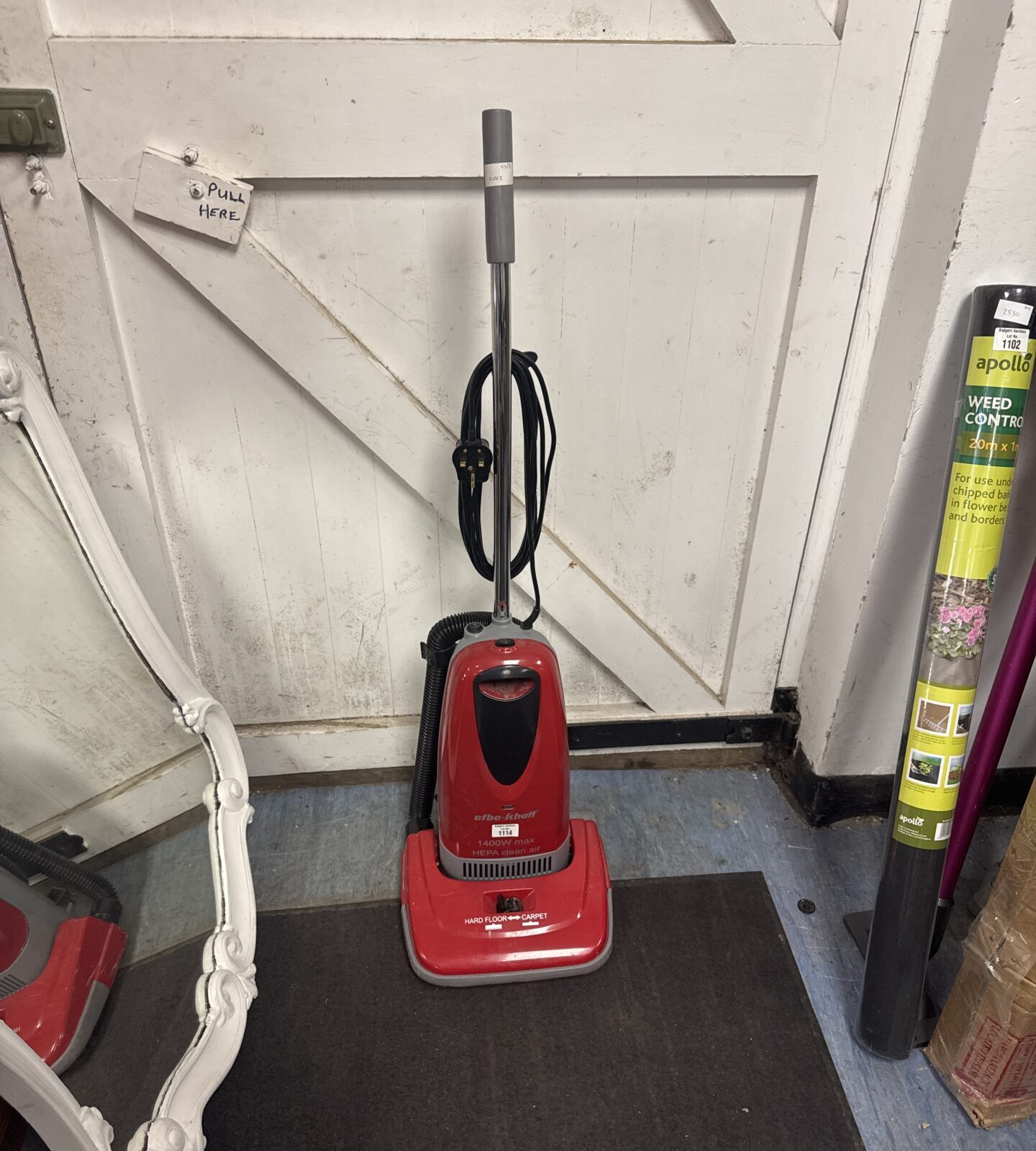 Efbe-schott 1400w upright hoover - working