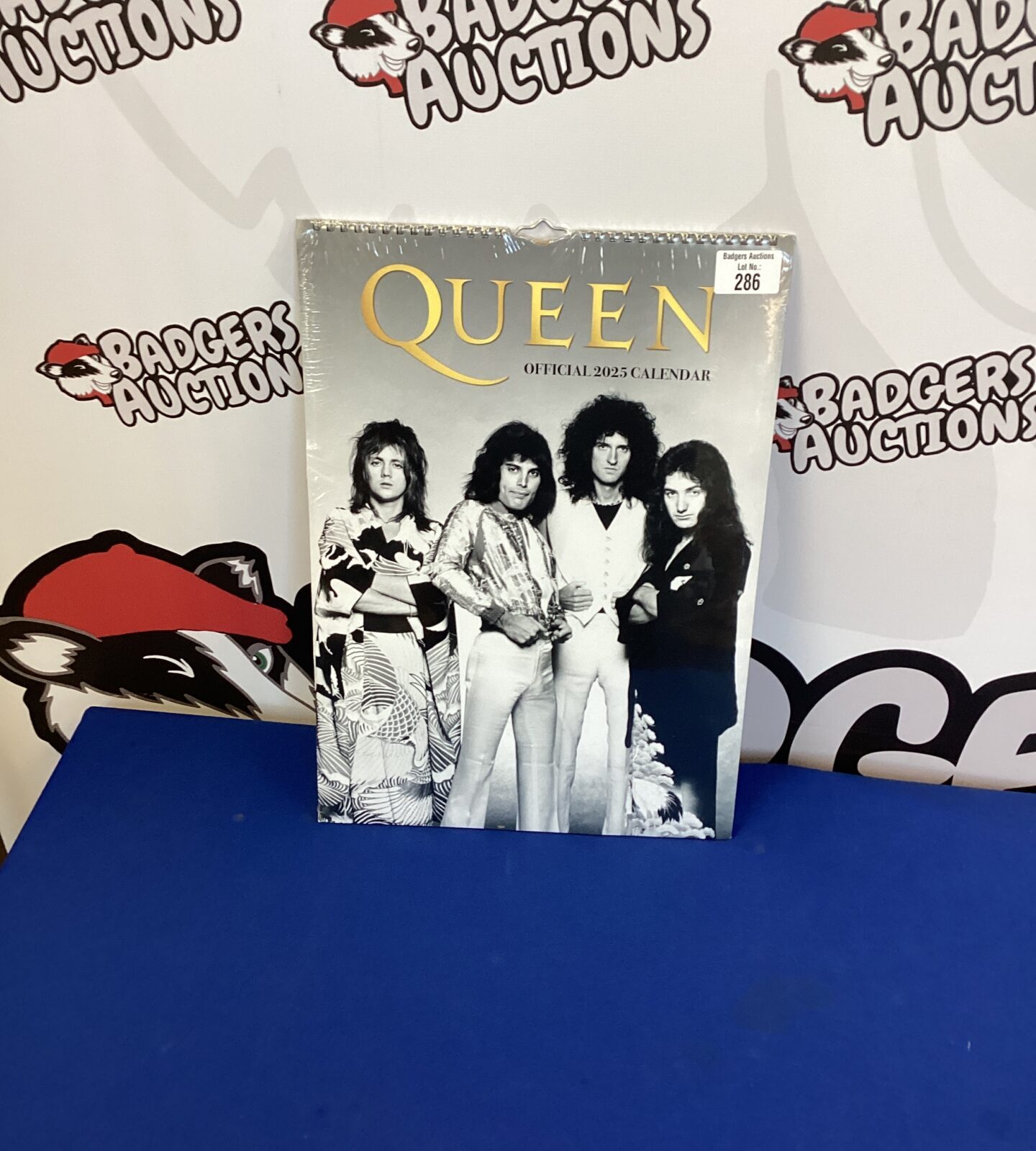 Queen Calendar as new