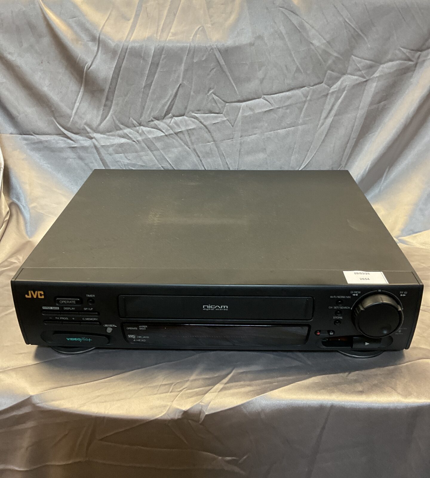 Jvc hr-j610 vhs recorder