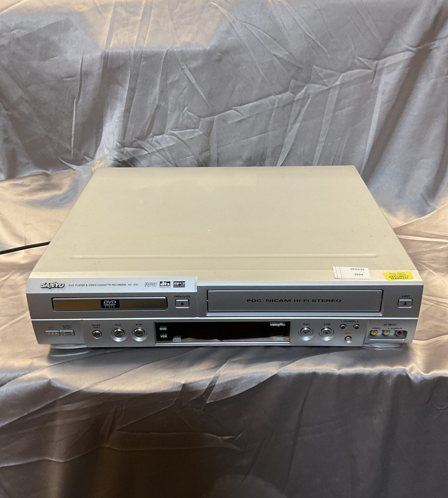 Sanyo hv-dx1 vhs dvd combo