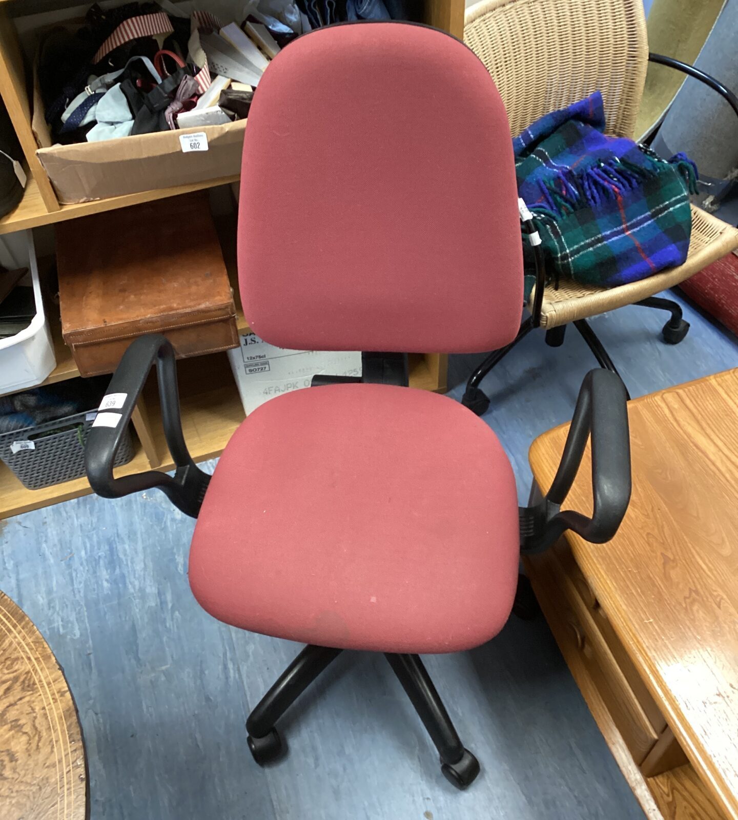 Office swivel chair