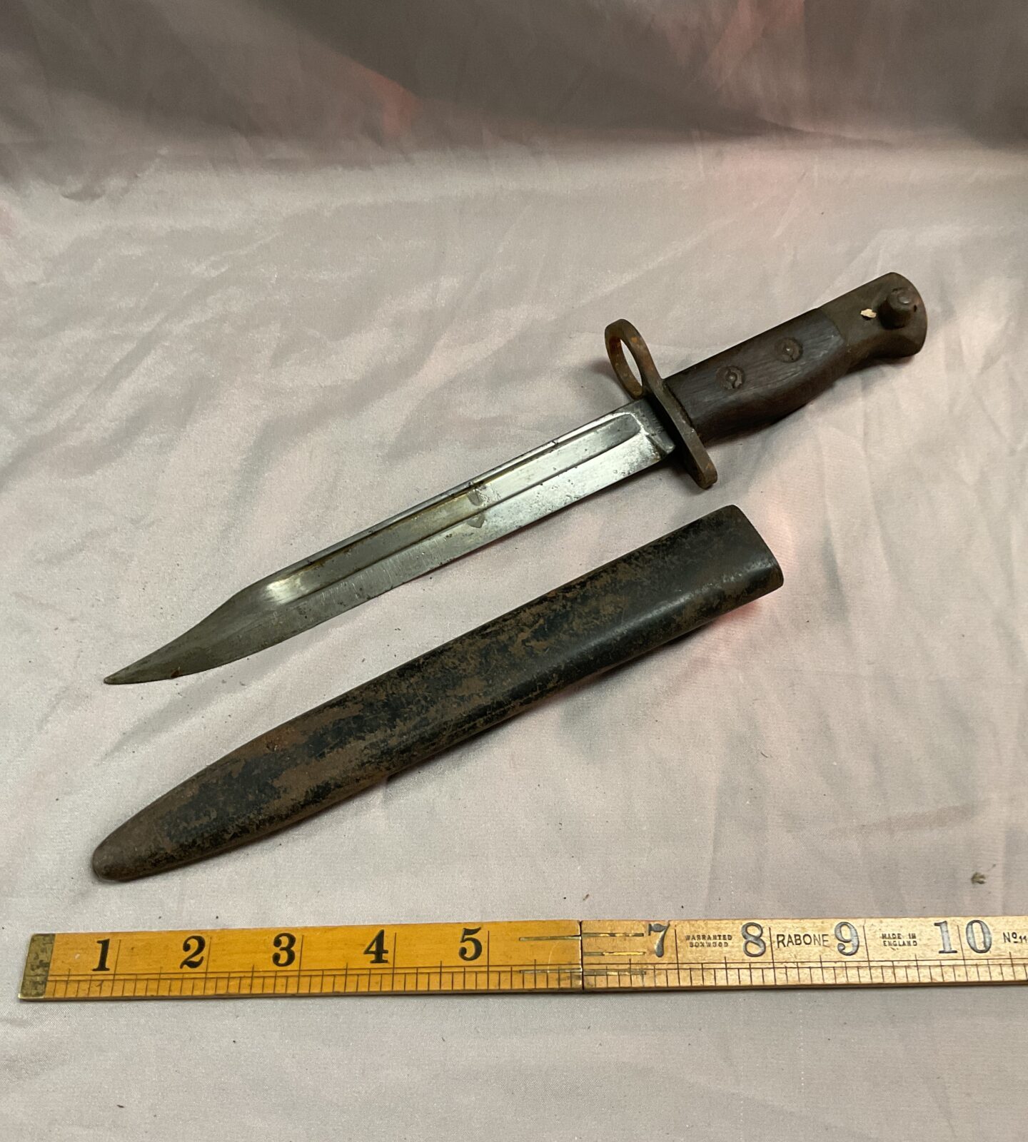 WW2 British No5 Jungle Carbine bayonet by W.S.C With scabbard