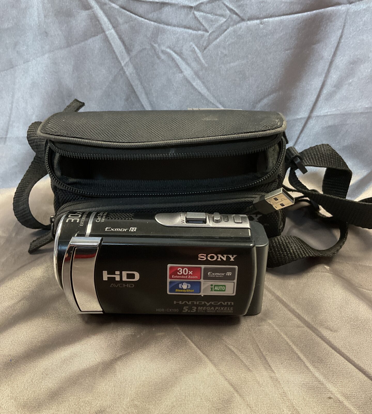 Sony hdr cx-190e camcorder