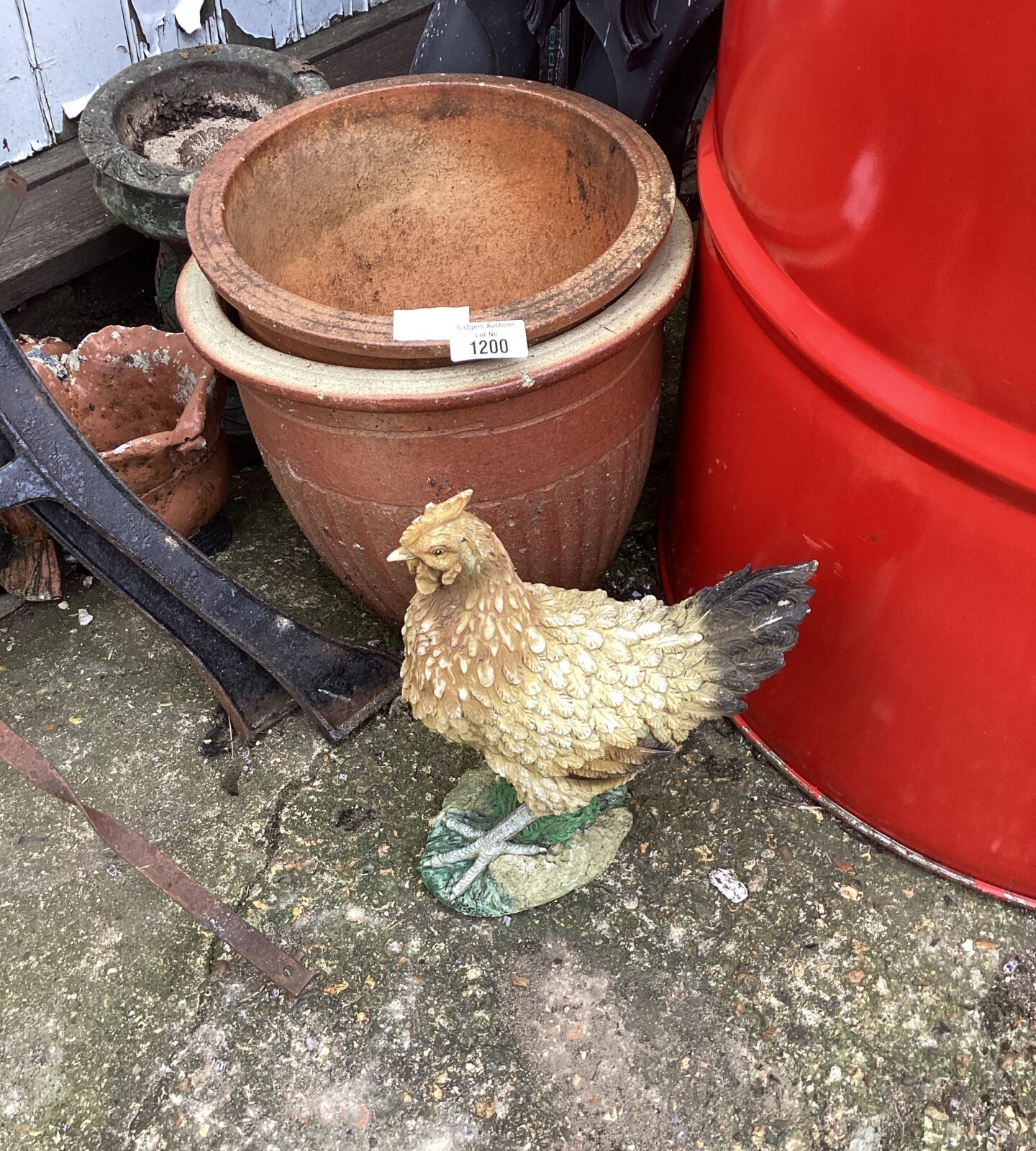 Chicken Garden ornament with pots