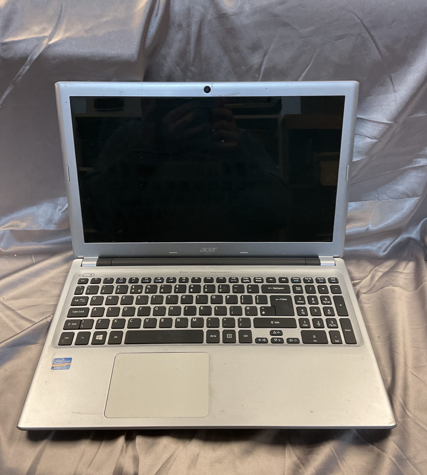 Acer aspire intel i3 laptop no charger