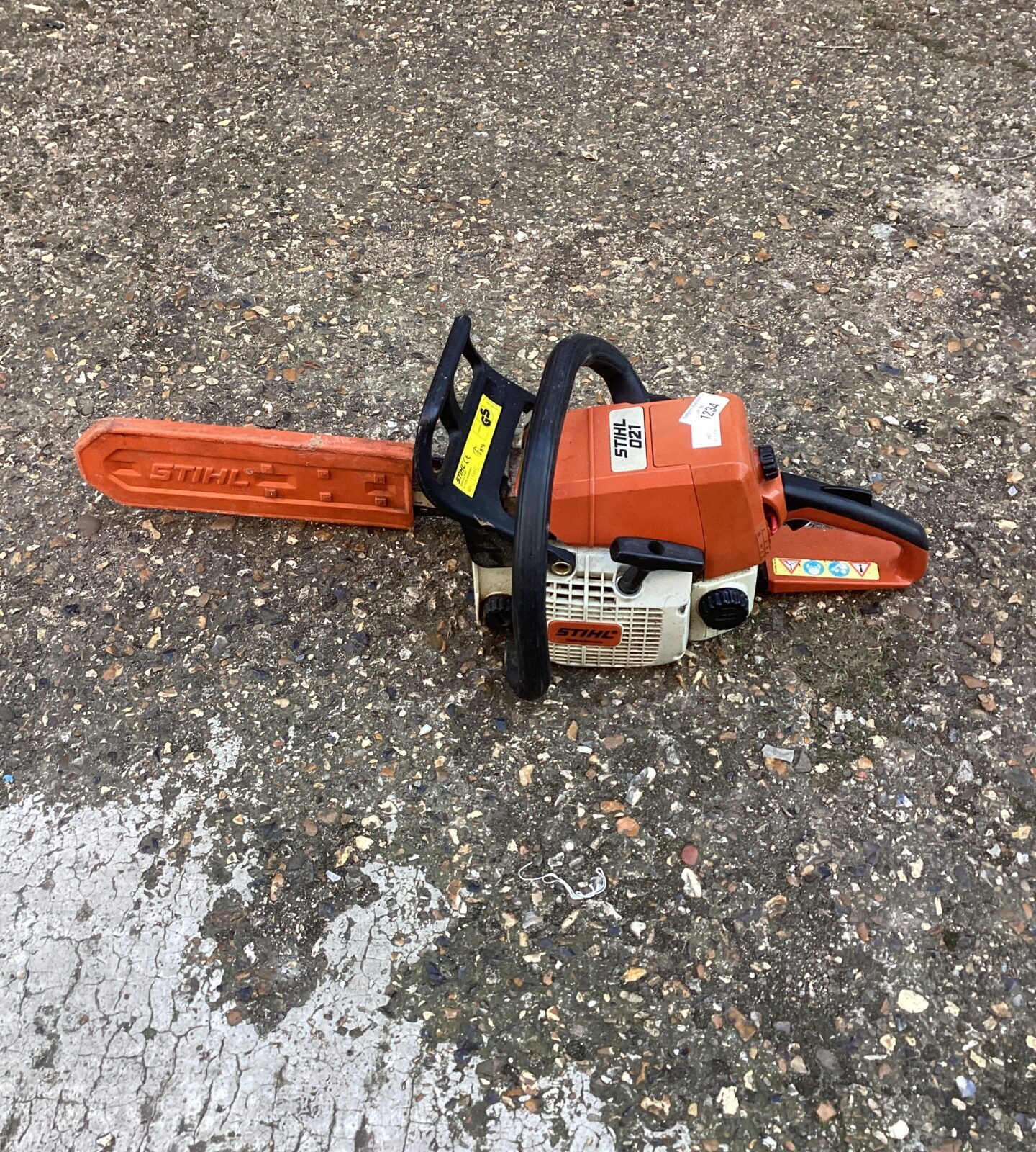 Stihl 021 Chainsaw