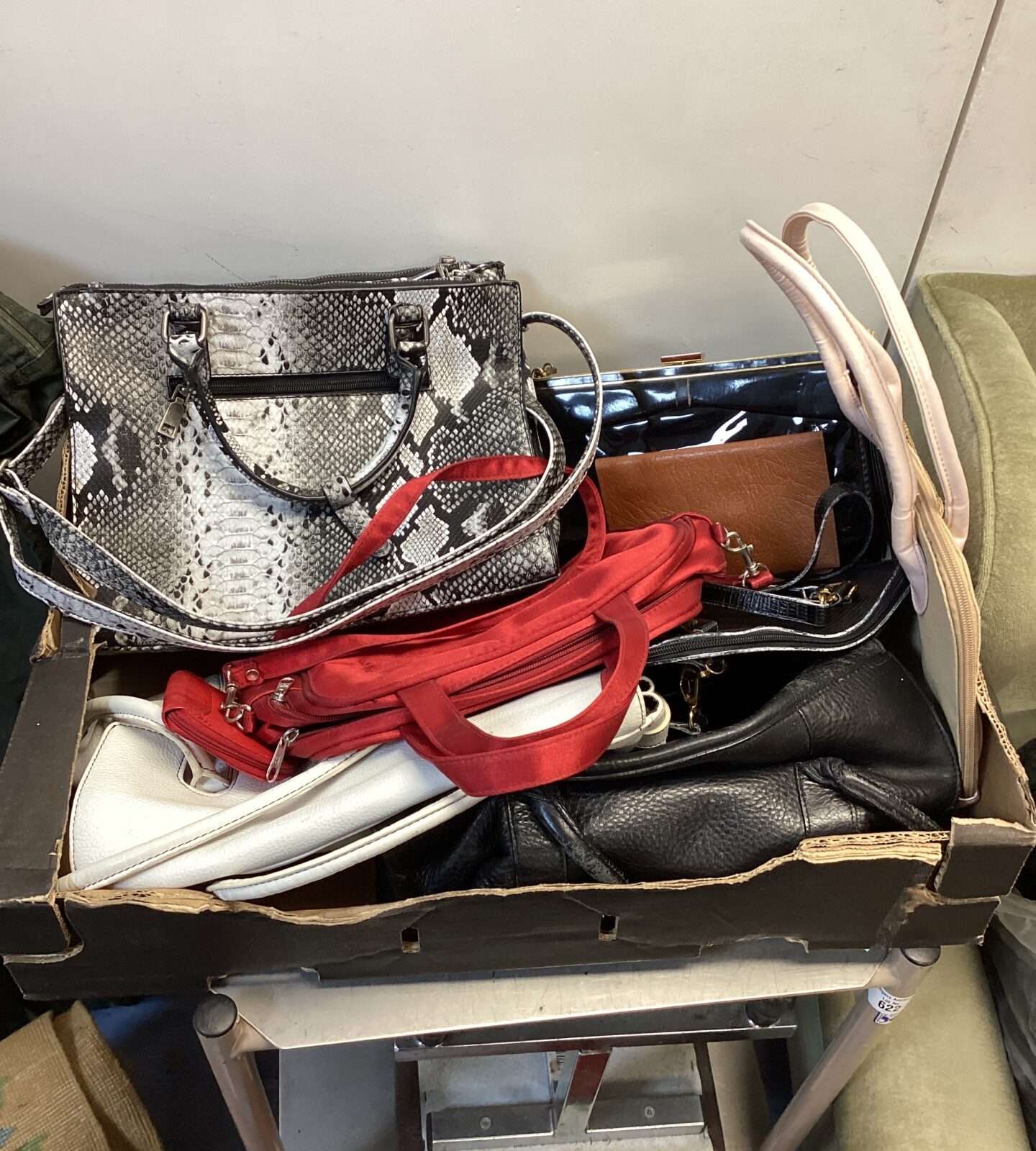 tray of handbags inc leather bags & wallet with coin purse