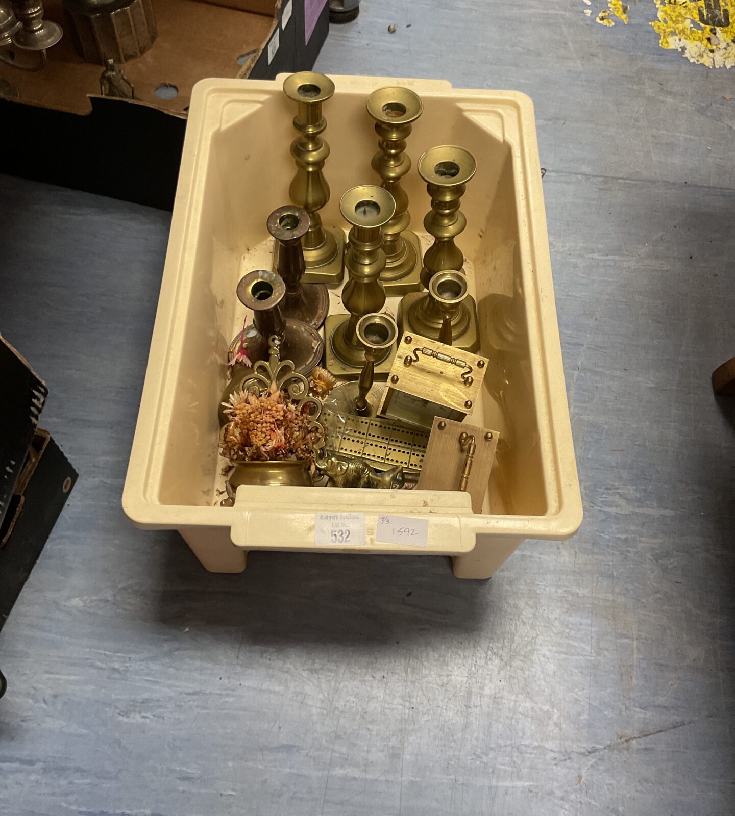 Box of brass items inc brass candlesticks, clocks and other