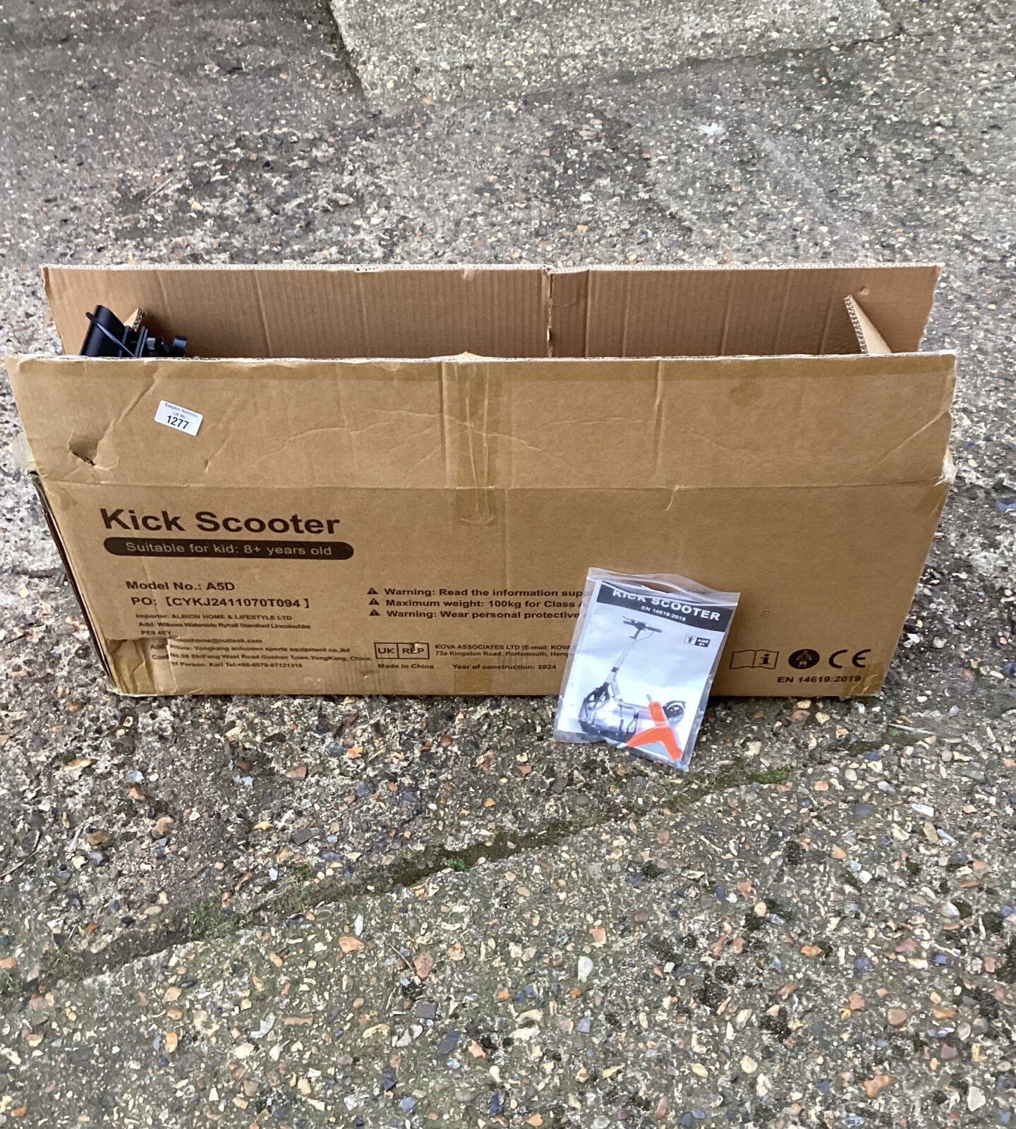 Kick Scooter new in box