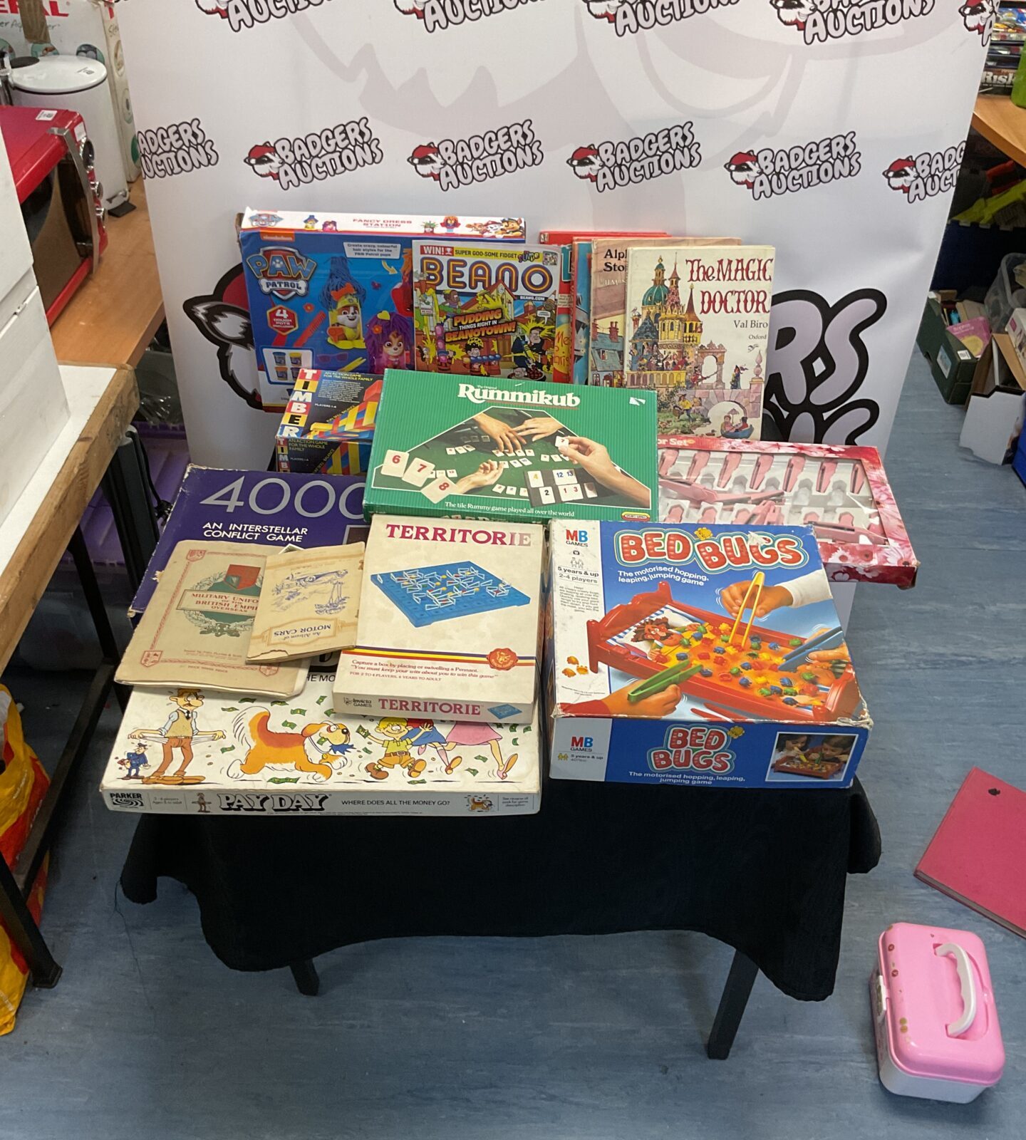 Box of mixed items inc vintage books/ comics, vintage board games and paw patrol fancy dress station
