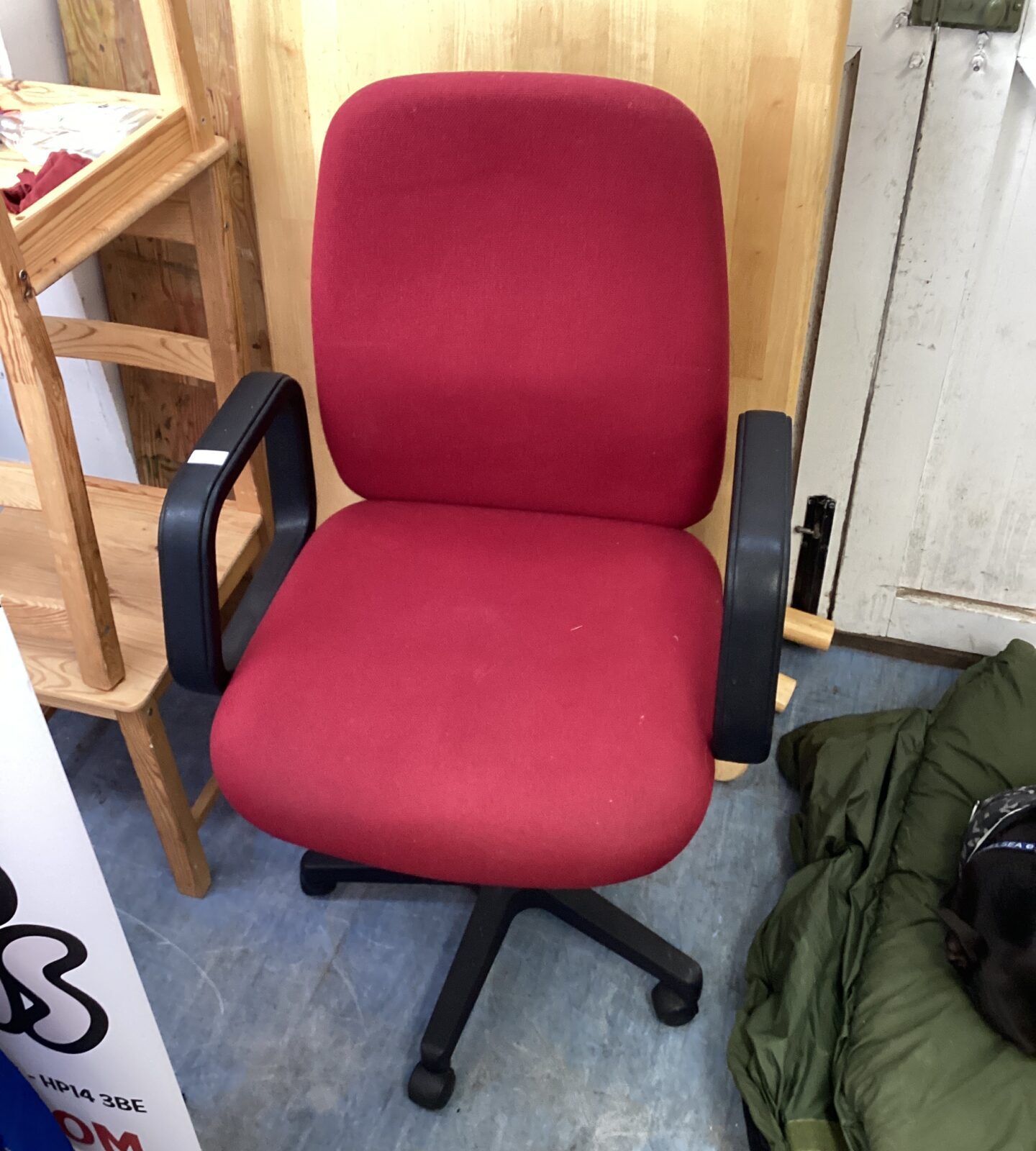 Office swivel chair
