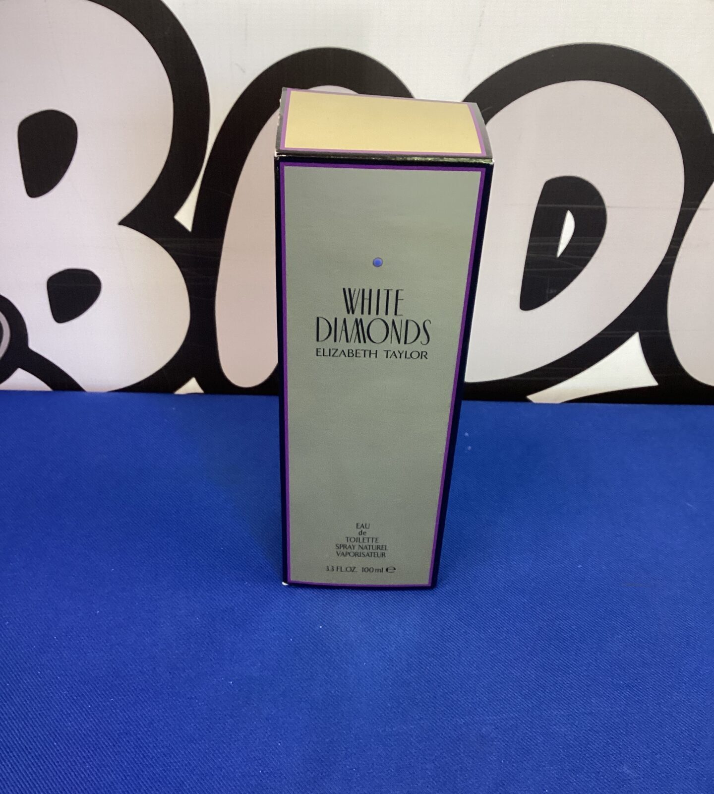 Bottle of White Diamonds Elizabeth Taylor perfume