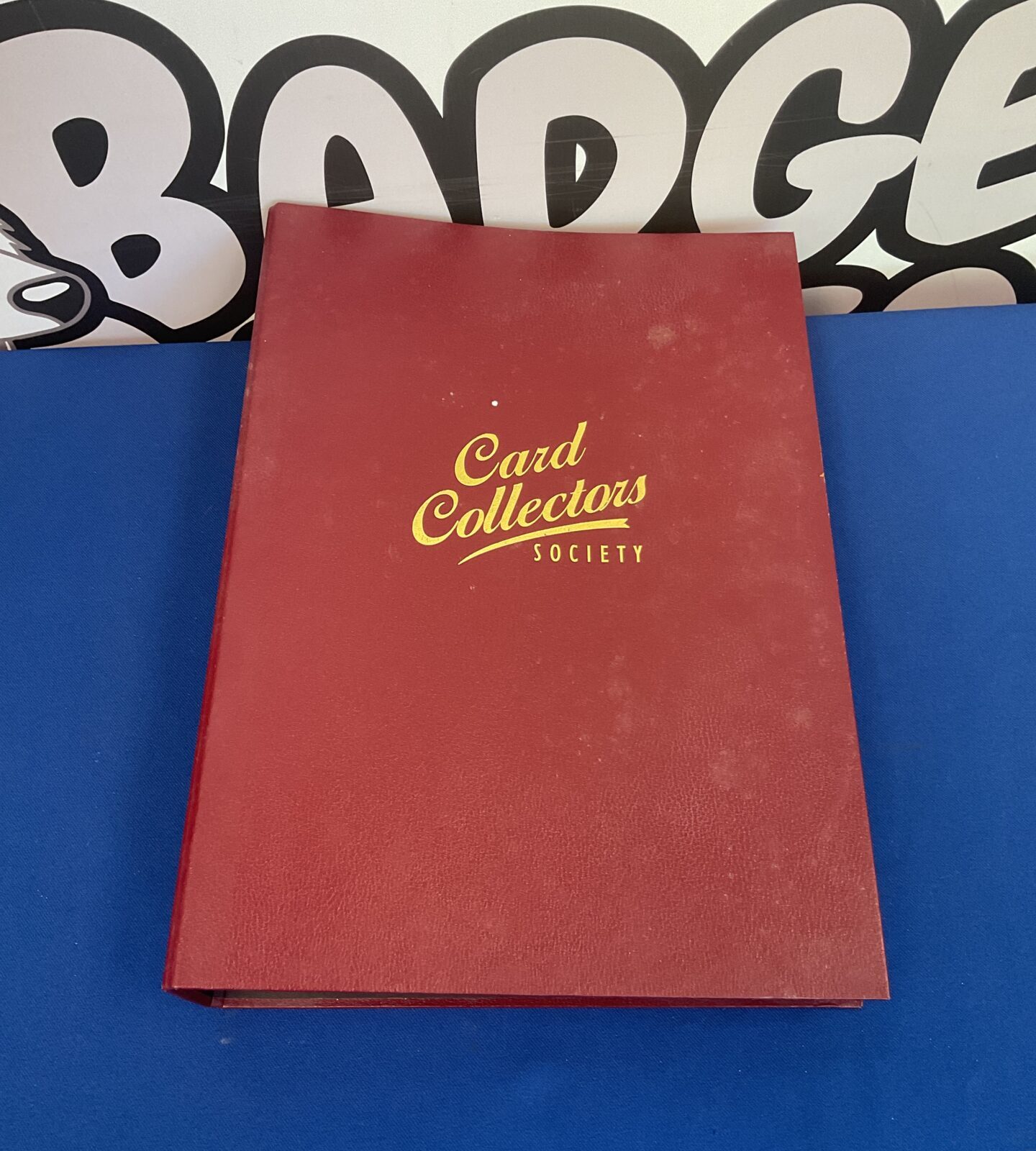 Card collectors society album with over 700 cigarette cards - Image 4
