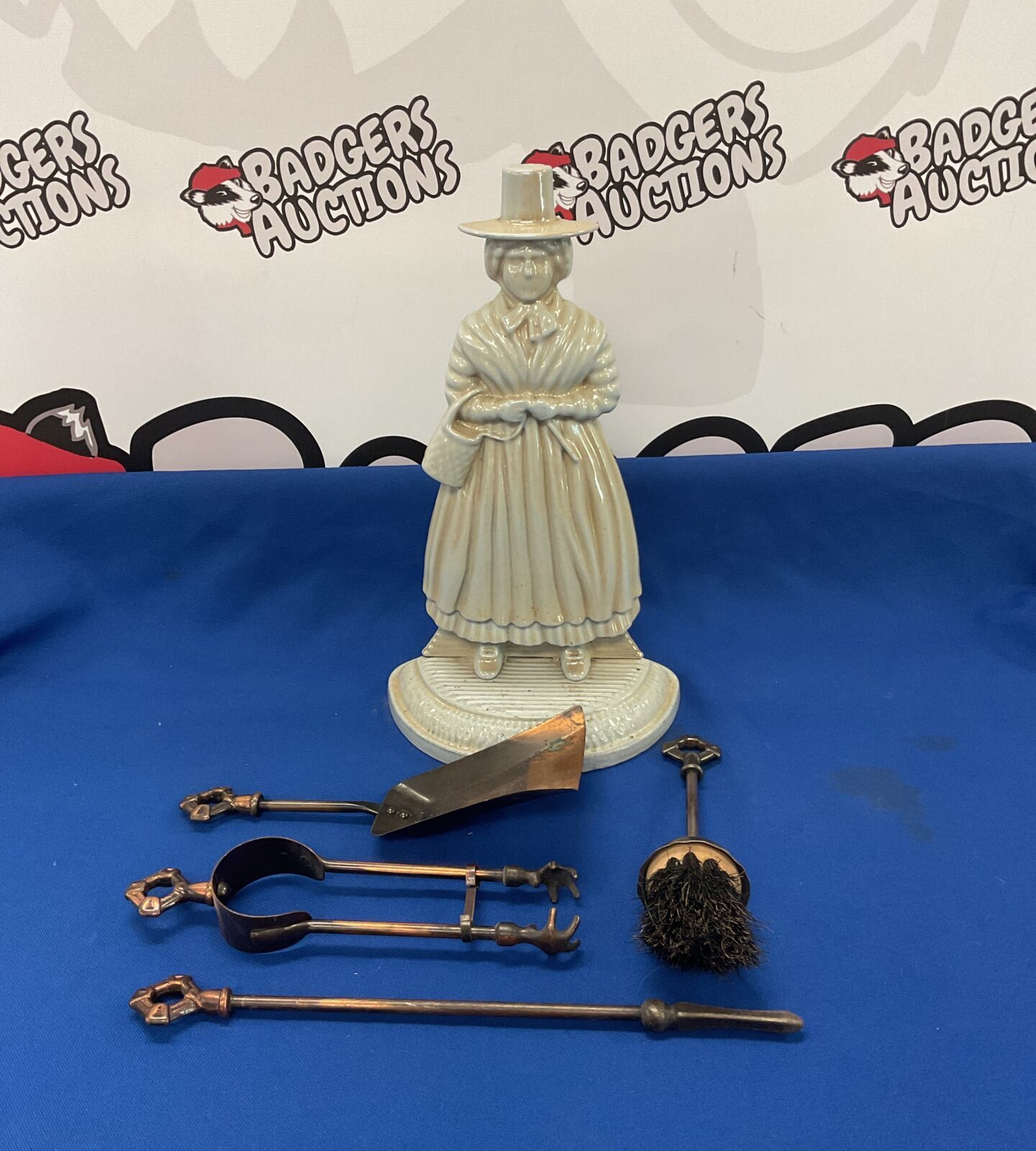 Vintage cast iron Welsh lady fireplace companion set