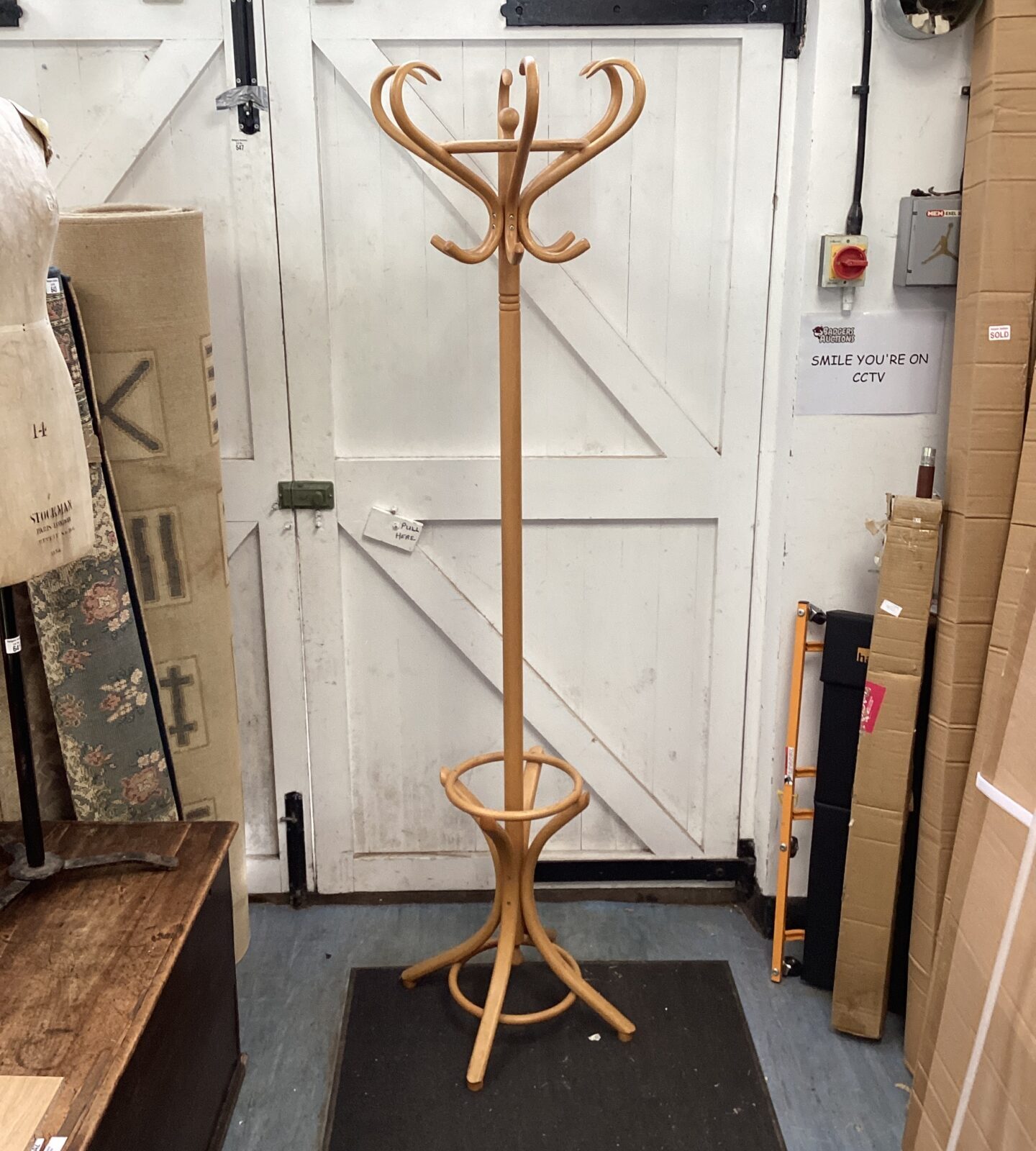 coat hanger umbrella stand