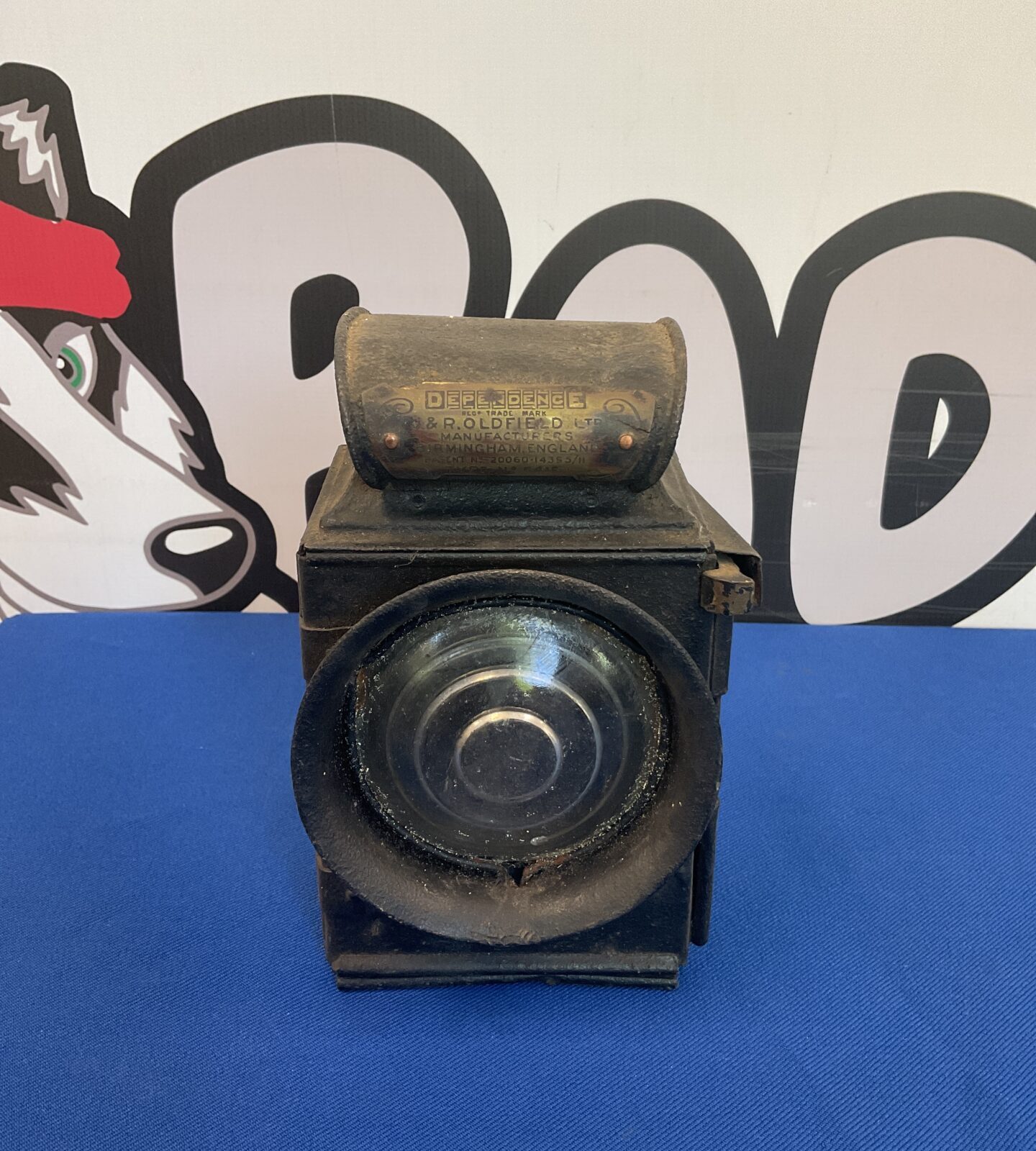 J & r oldfield dependence bike lantern