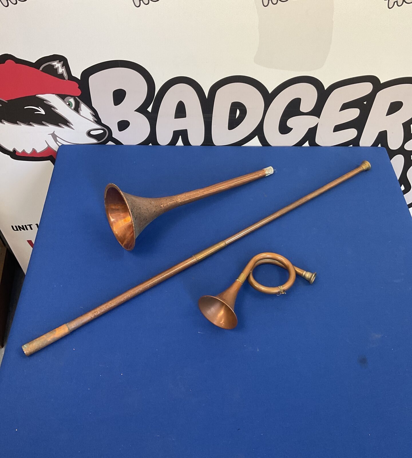 Vintage copper coaching horn & hunt horn