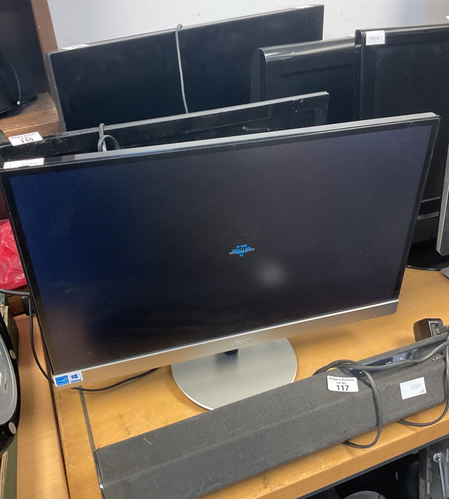Aoc lcd led backlit 24” hd computer monitor working