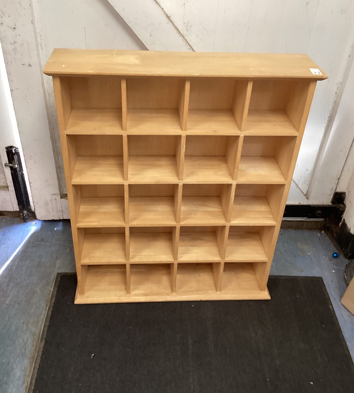 Pine display shelving unit
