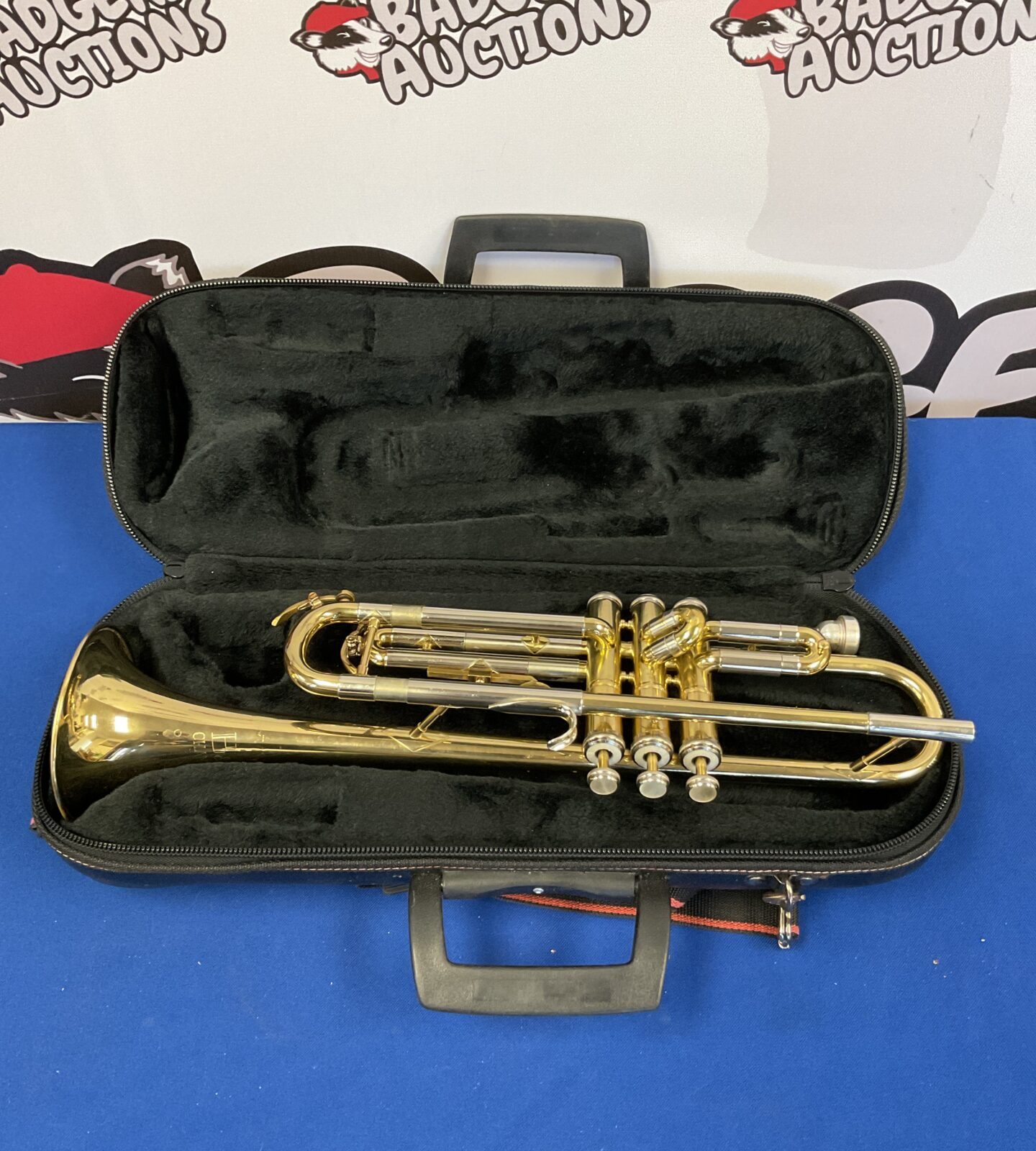B&m champion trumpet in case