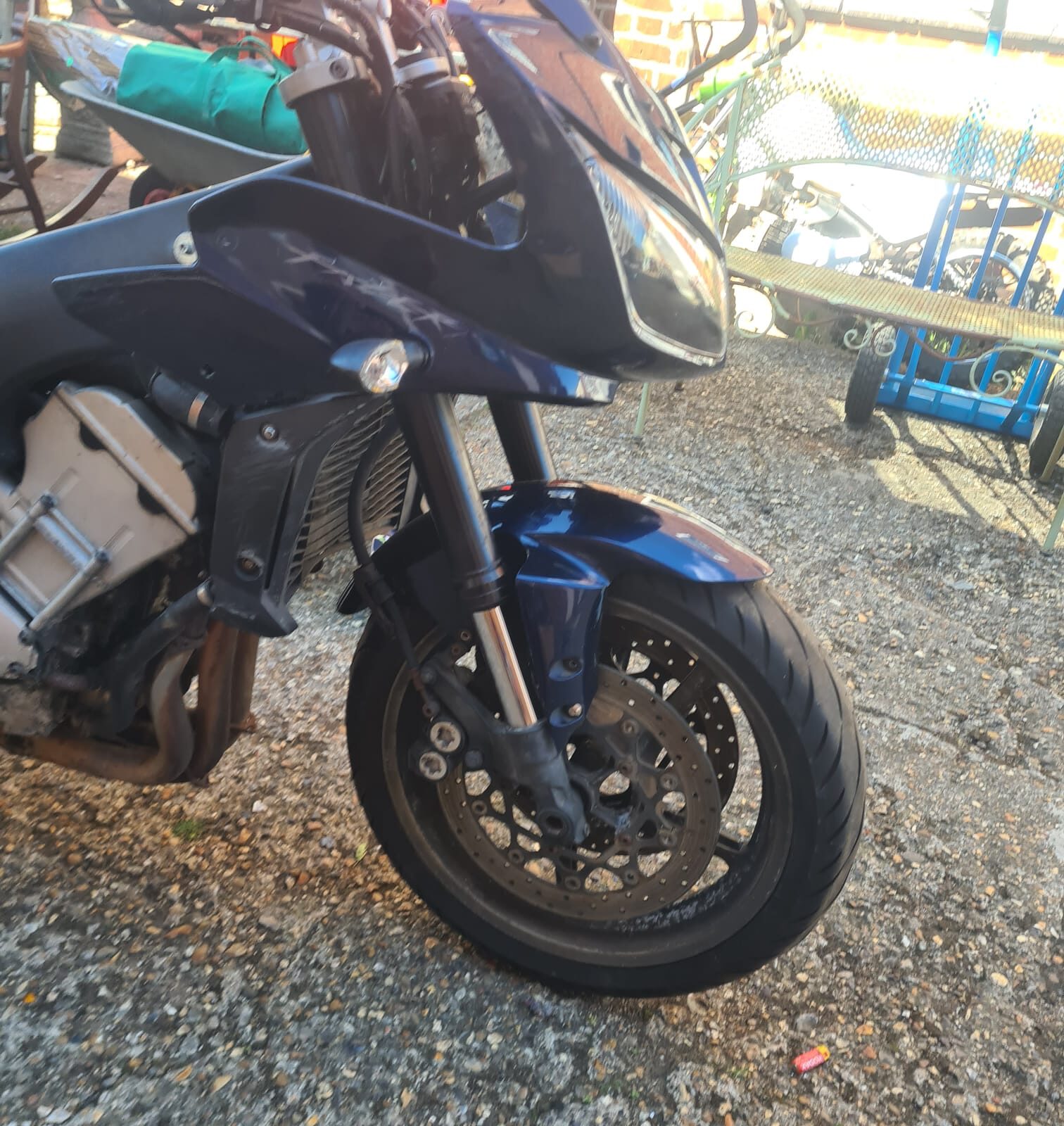Yamaha Fazer F215 2008 motorcycle. Spares or repair non runner v5 present 5 owners on sorn dutuned r1 engine. With logbook no key - Image 18