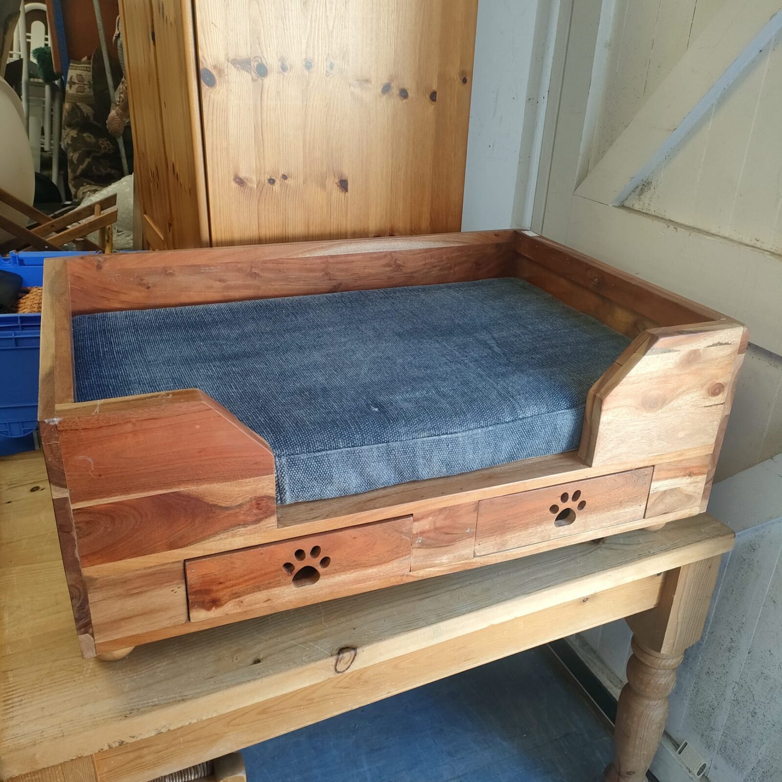 Indian oak posh dog bed with drawers