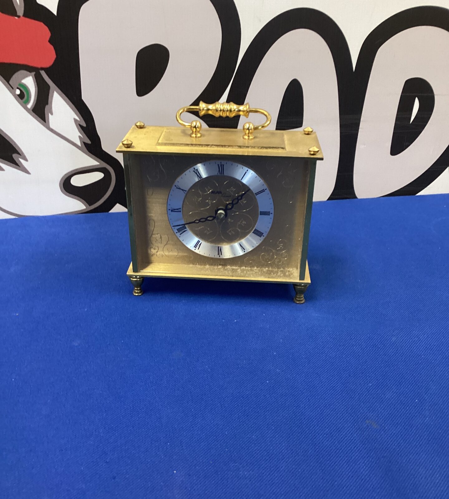 Avia Metal mantle Clock
