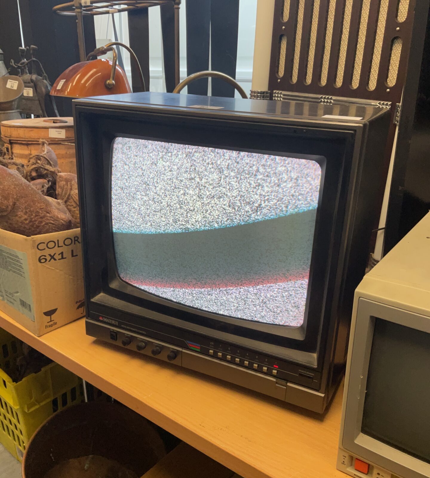 Matsui 1440a 14” crt television