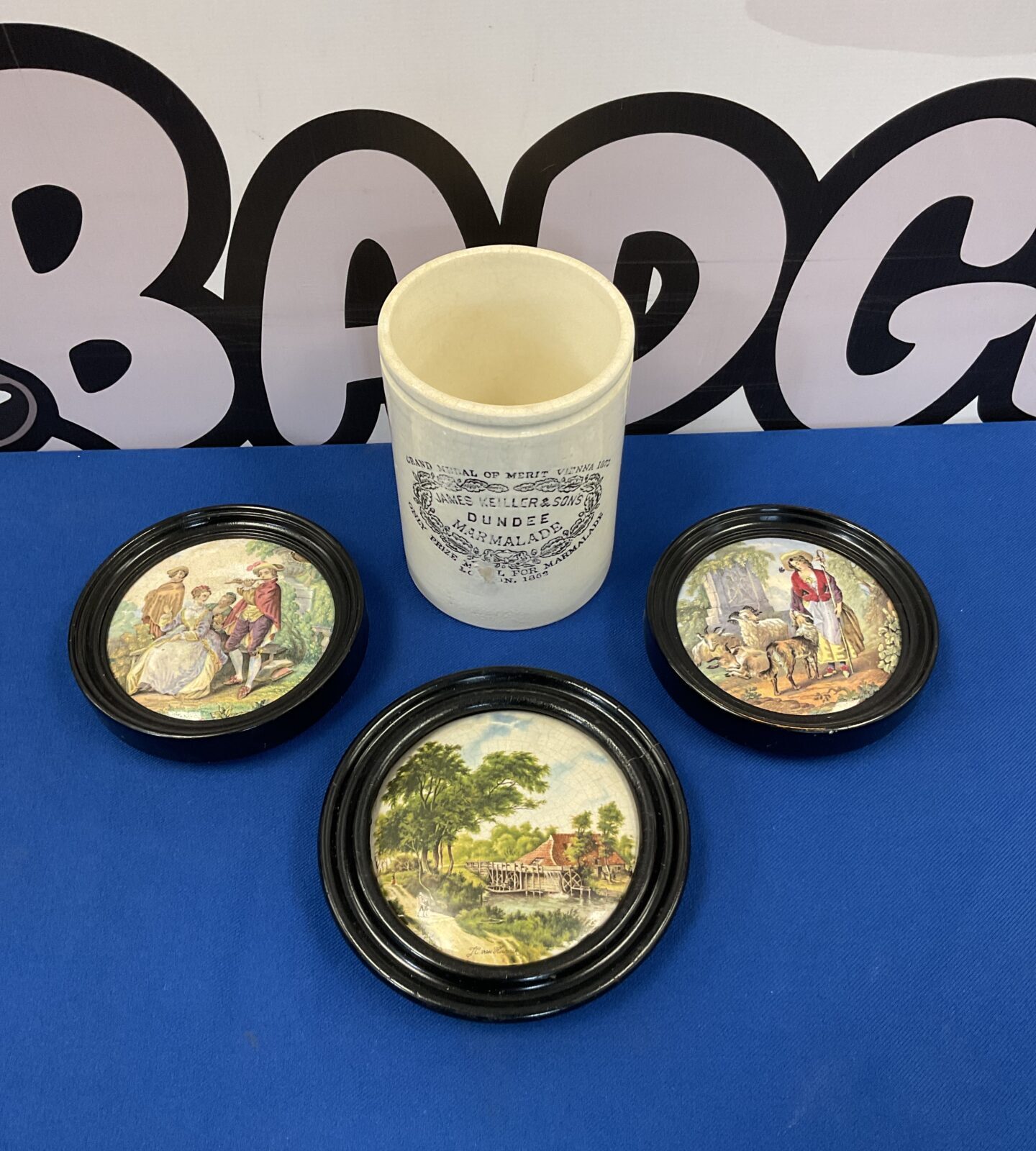 Three victorian pot lids & james keller & sons dundee marmalade jar