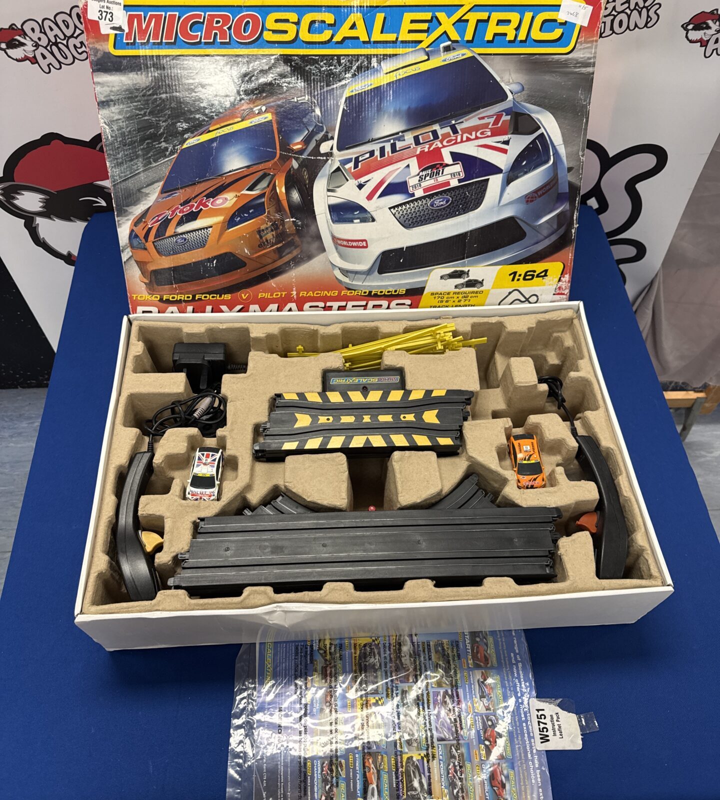 Microscalextric rally masters Ford focus set with cars