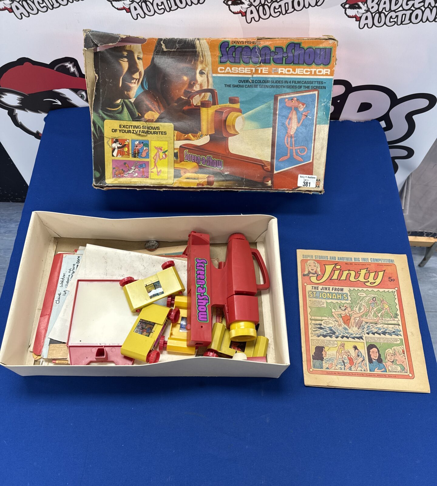 Vintage Denys fishers screen-a-show set with a Jinty comic