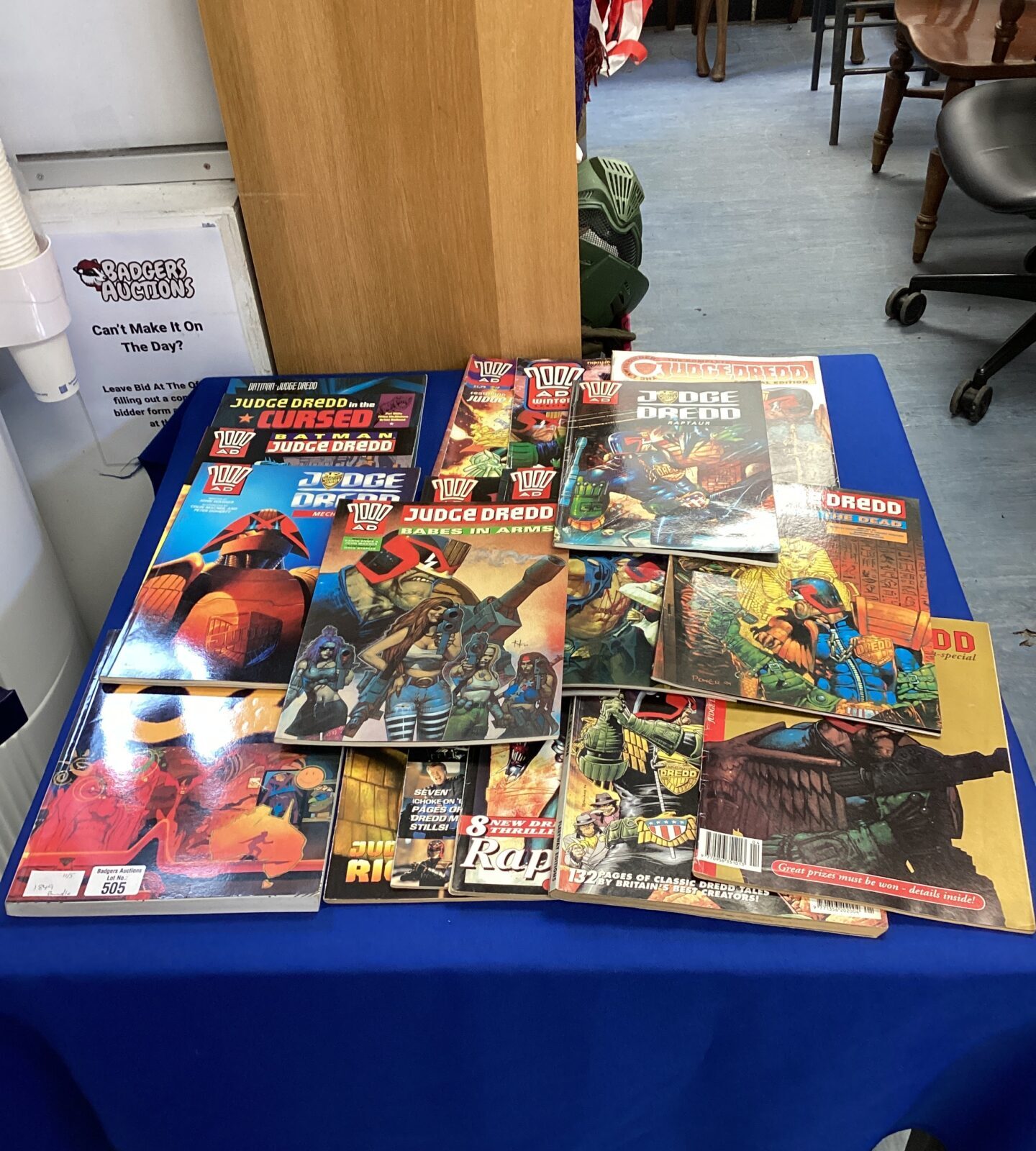 Collection of judge dredd comics