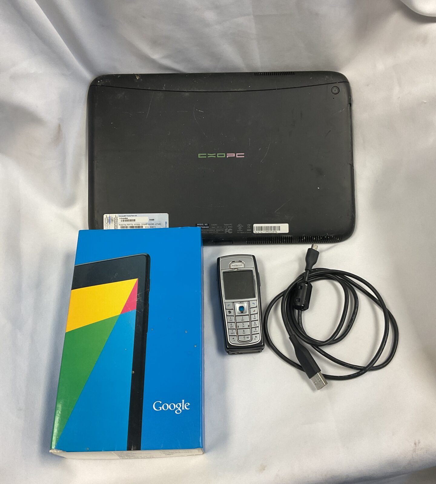 Asus nexus 7 & exopc tablets with nokiaphone