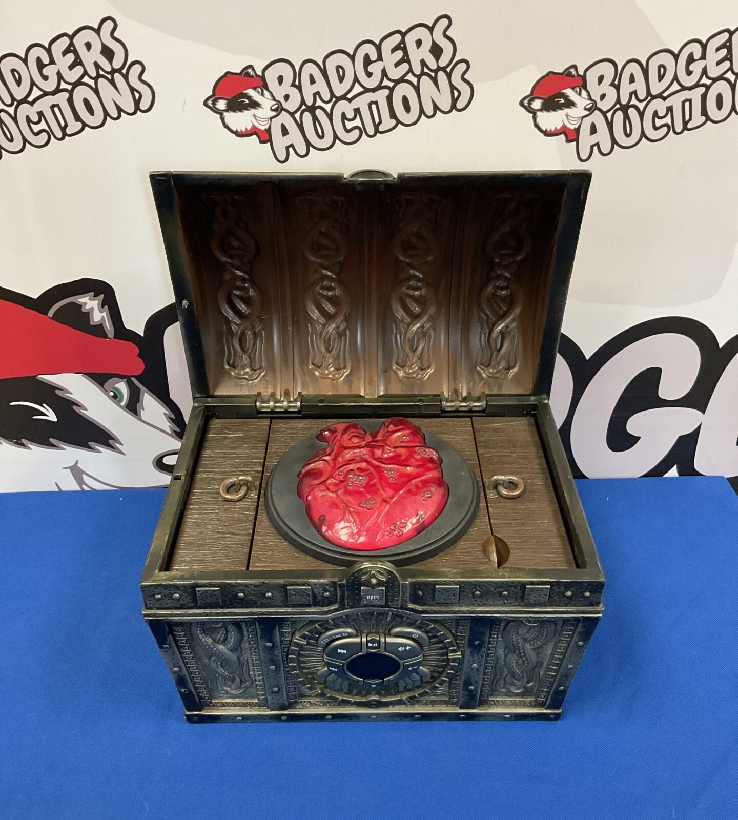 Disney pirates of the Caribbean cd player