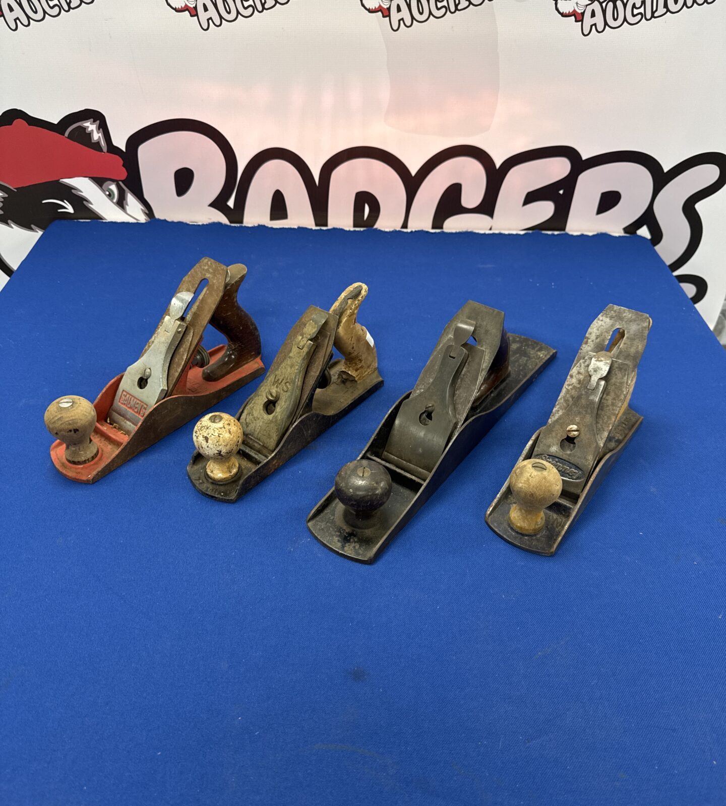 Four vintage wood planes inc spinney, salmens & others