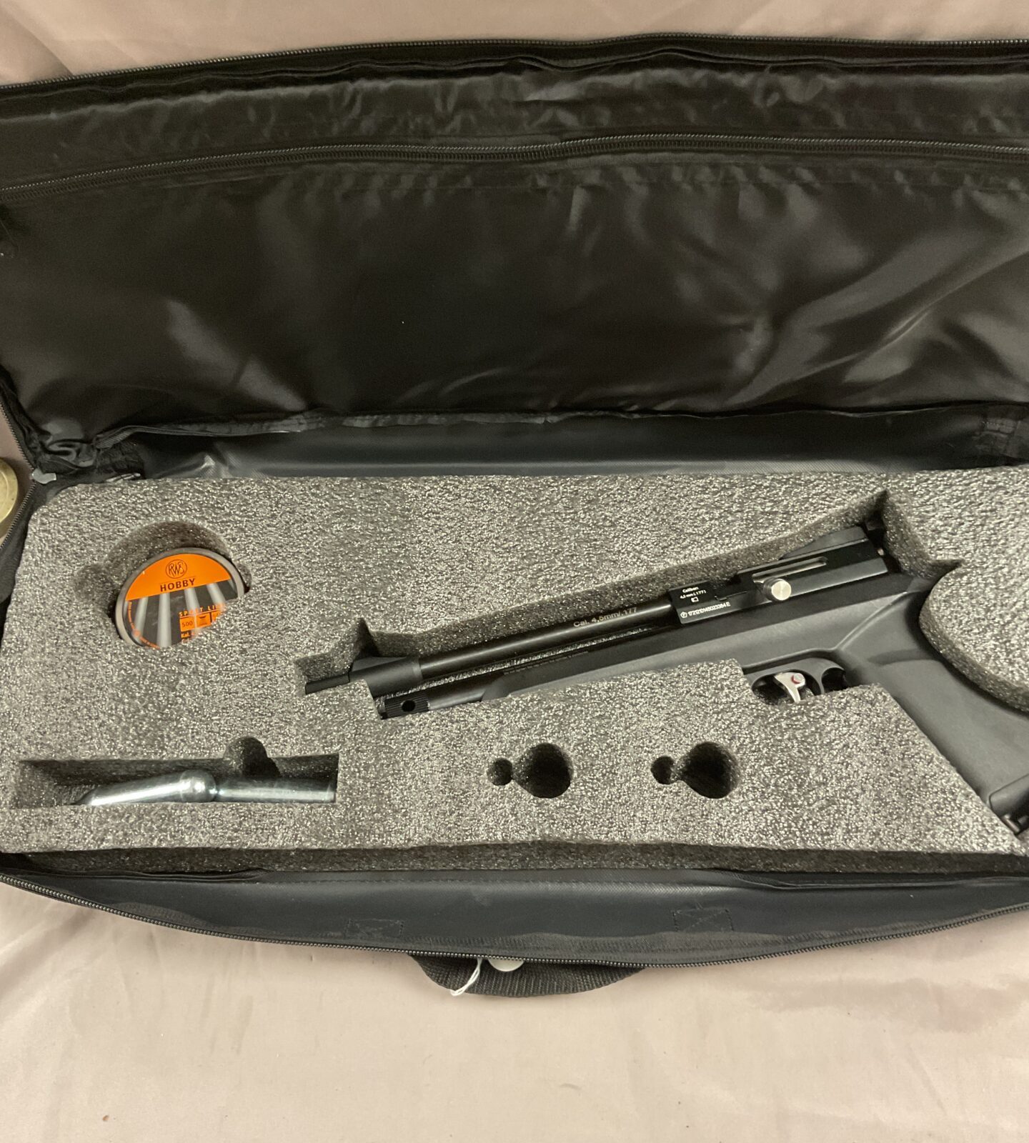 diana chaser co2 177 pistol in original case
