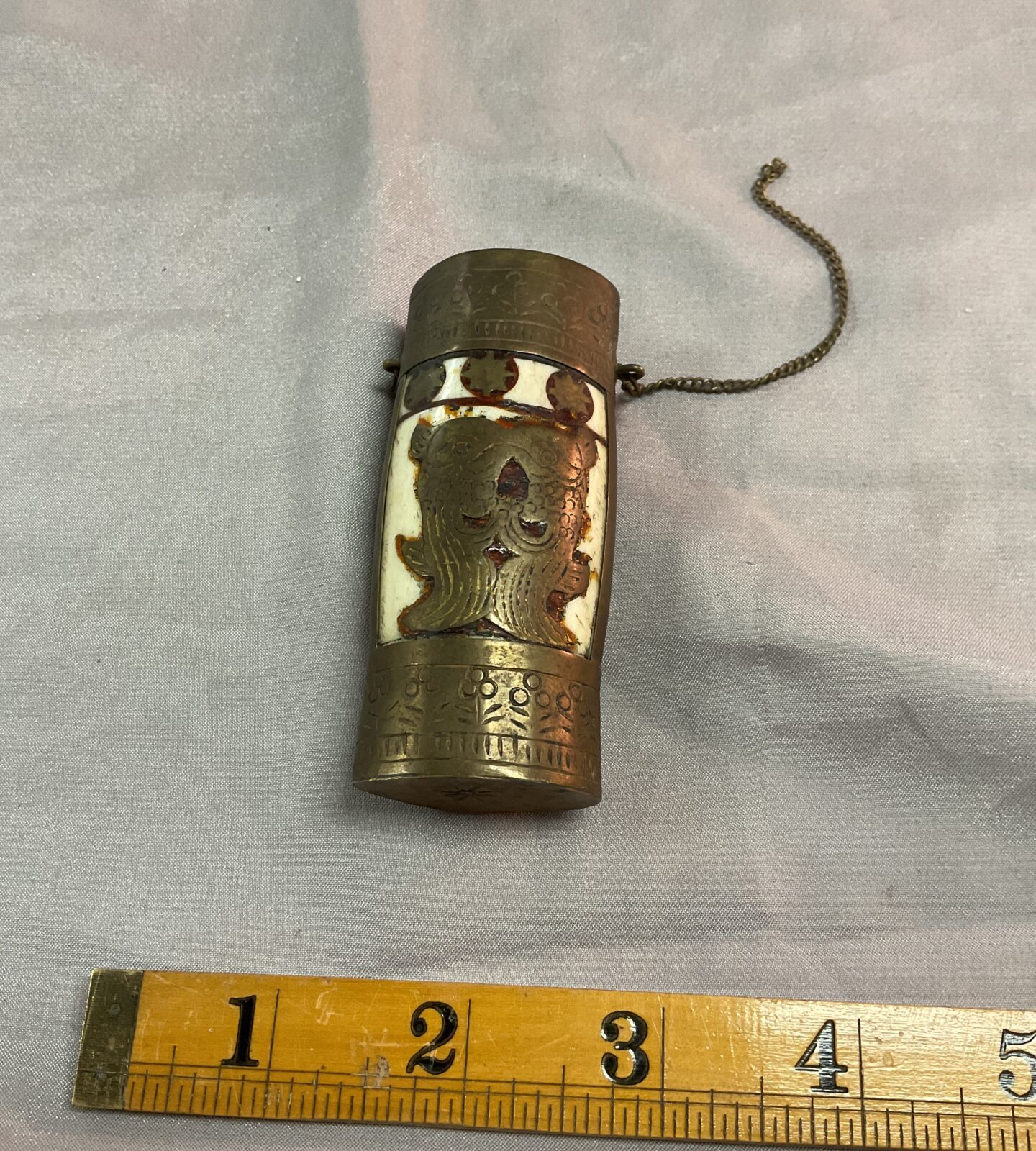 yakbone snuff pot