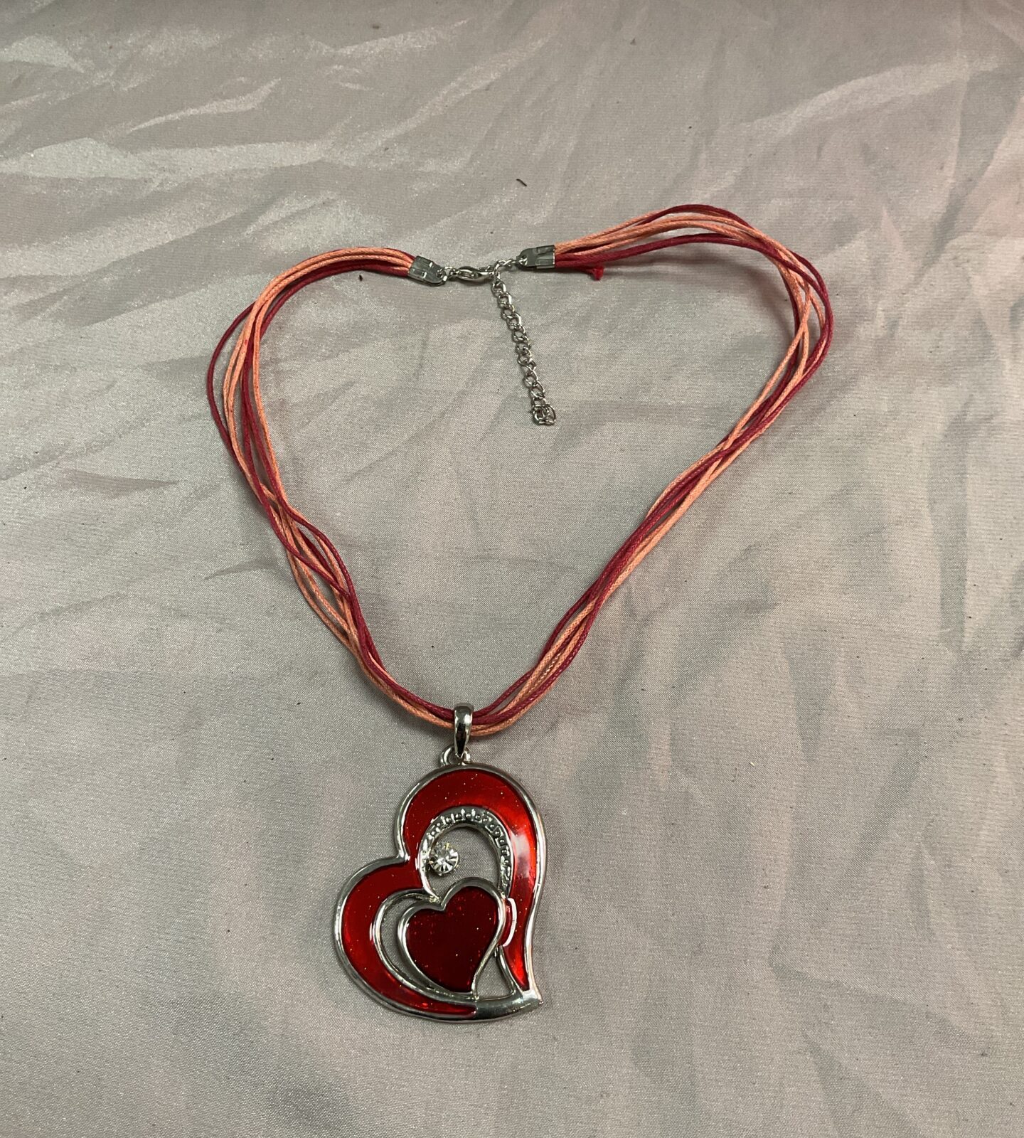 Heart enamel pendant necklace