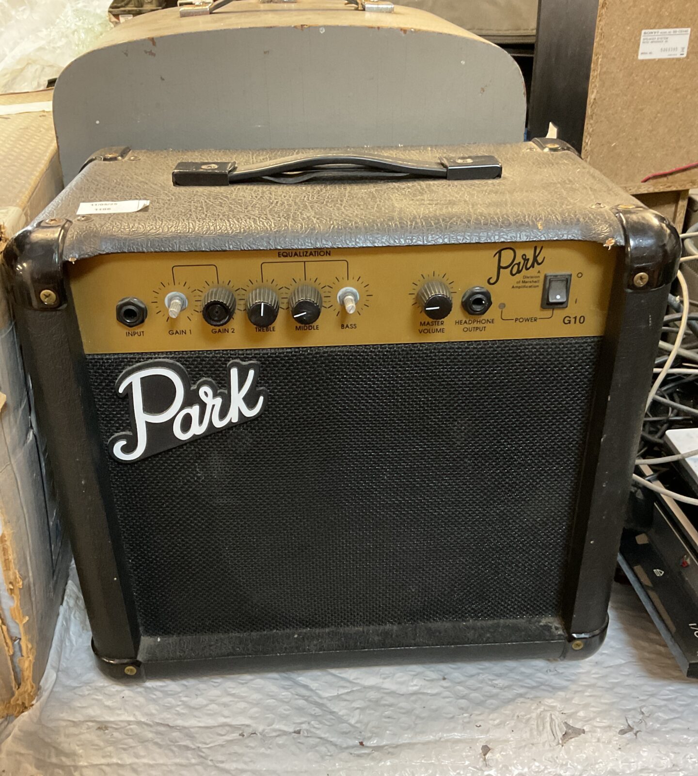 Marshall park g10 guitar amp