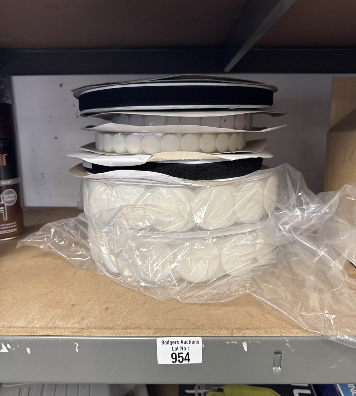 Quantity of Velcro patches & strips