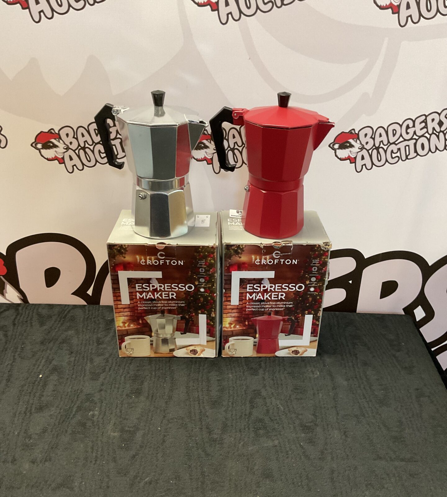 Two crofton expresso makers