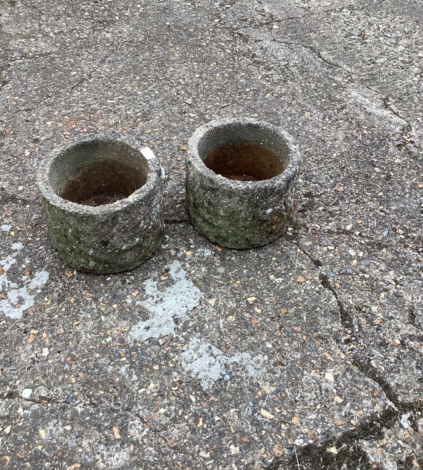 Two 10” garden planters - Image 2