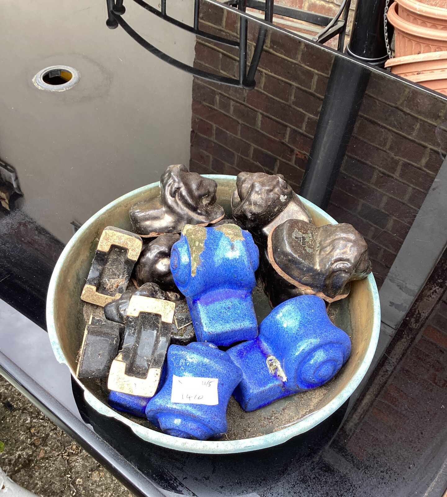 Selection of plant pot rests